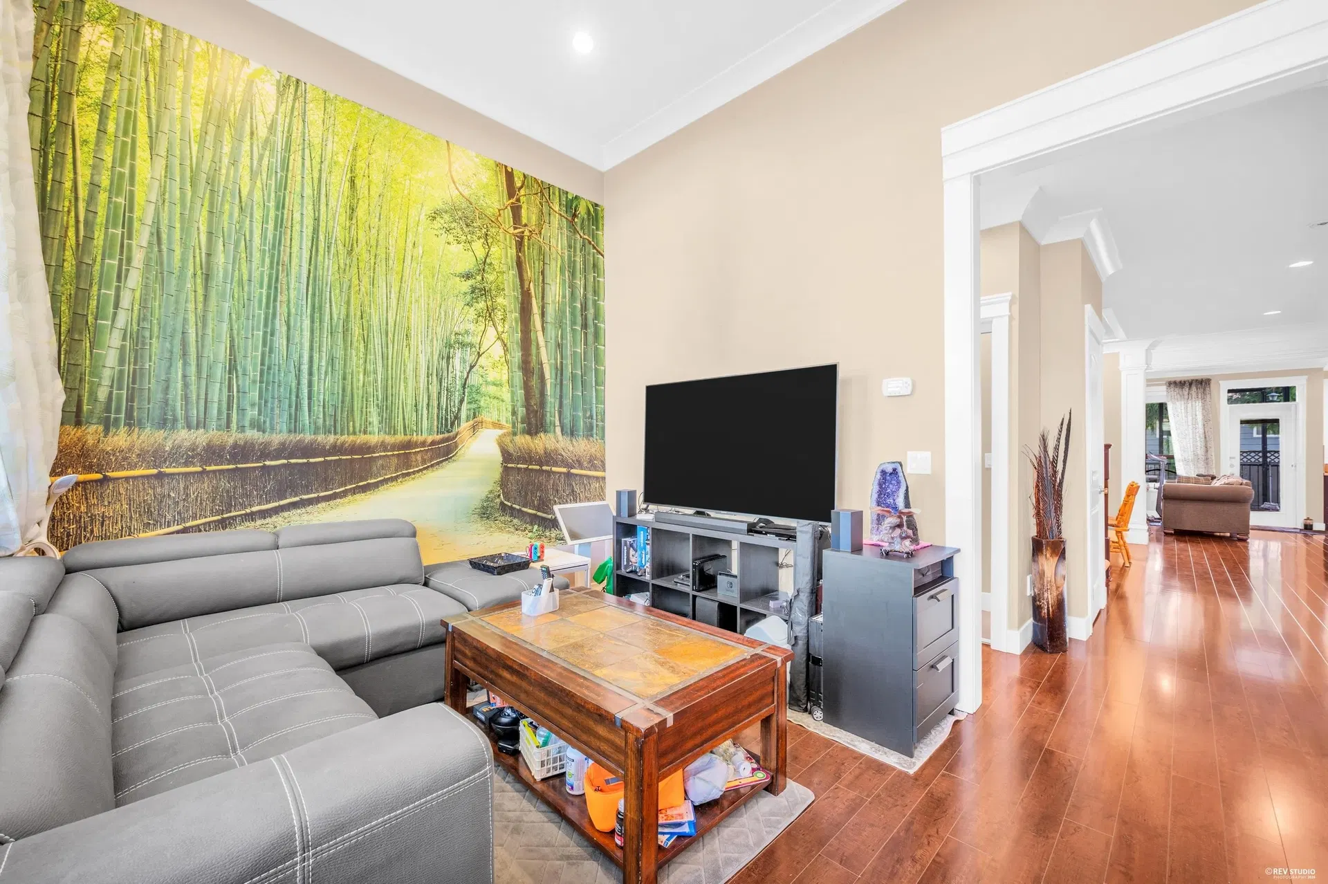 Photo 4 of 34 at 7423 115 Street