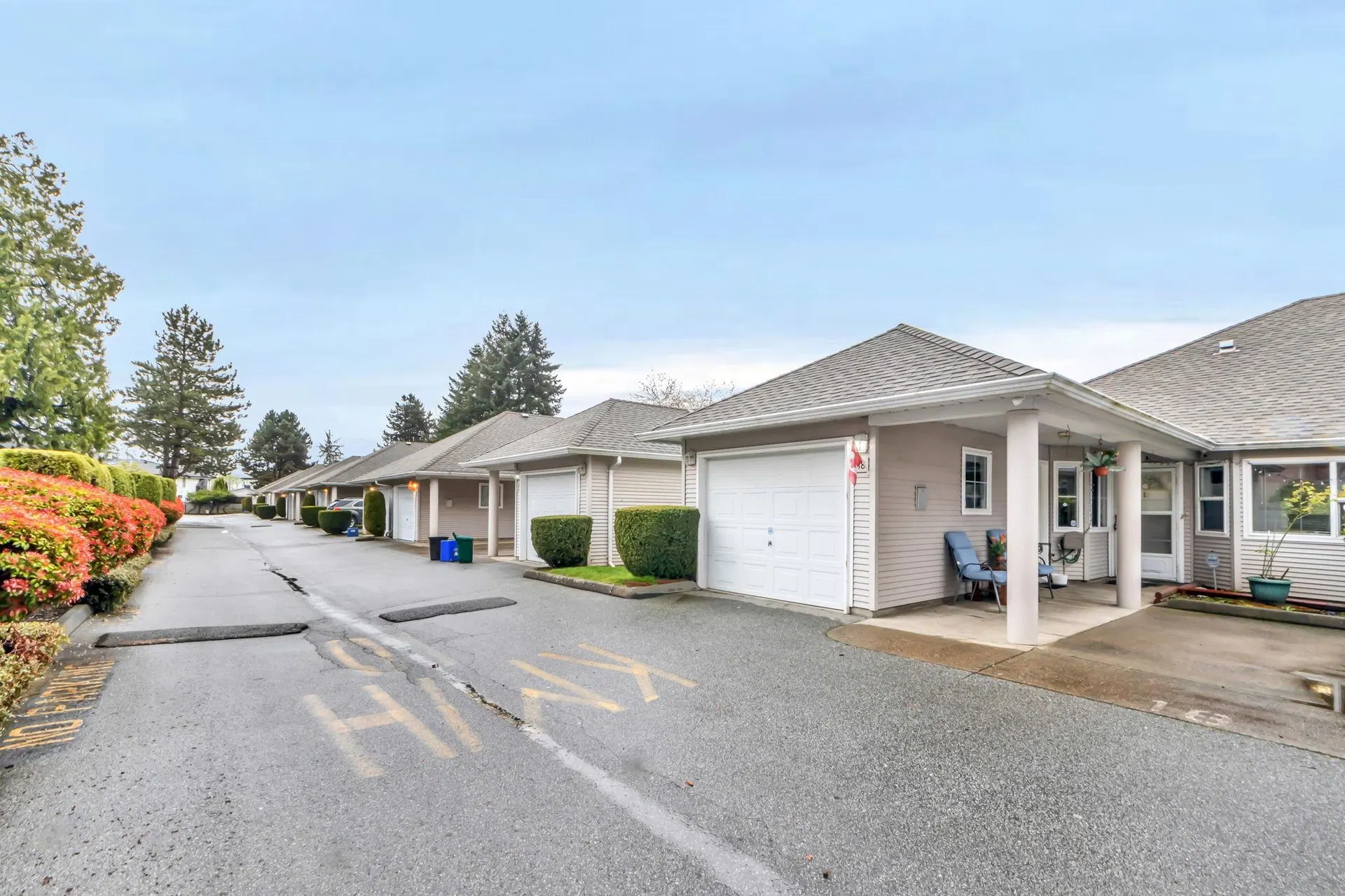 Photo 1 of 23 at #18 – 7127 124 Street Avenue