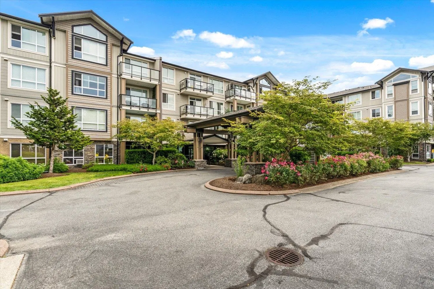 Photo 1 of 32 at #313 – 32729 Garibaldi Drive
