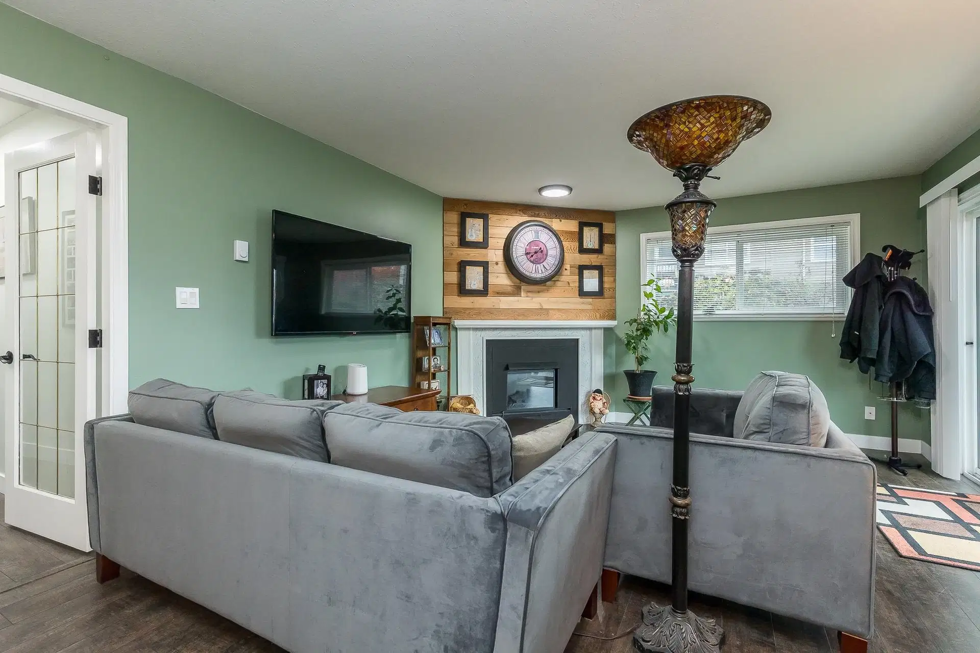 #101 – 46033 Chilliwack Central Road