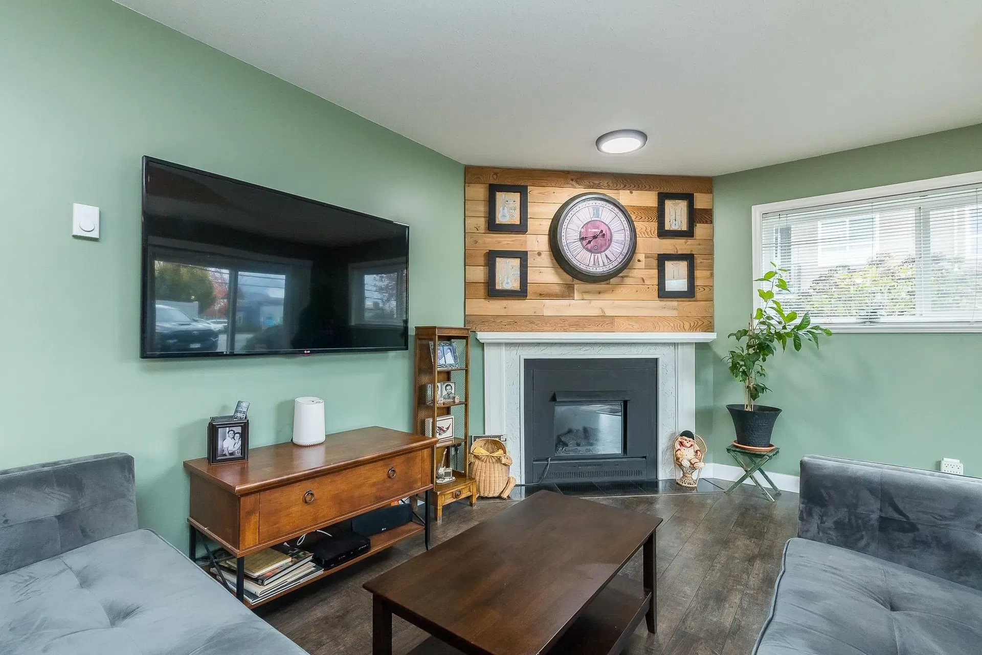 Photo 2 of 30 at #101 – 46033 Chilliwack Central Road