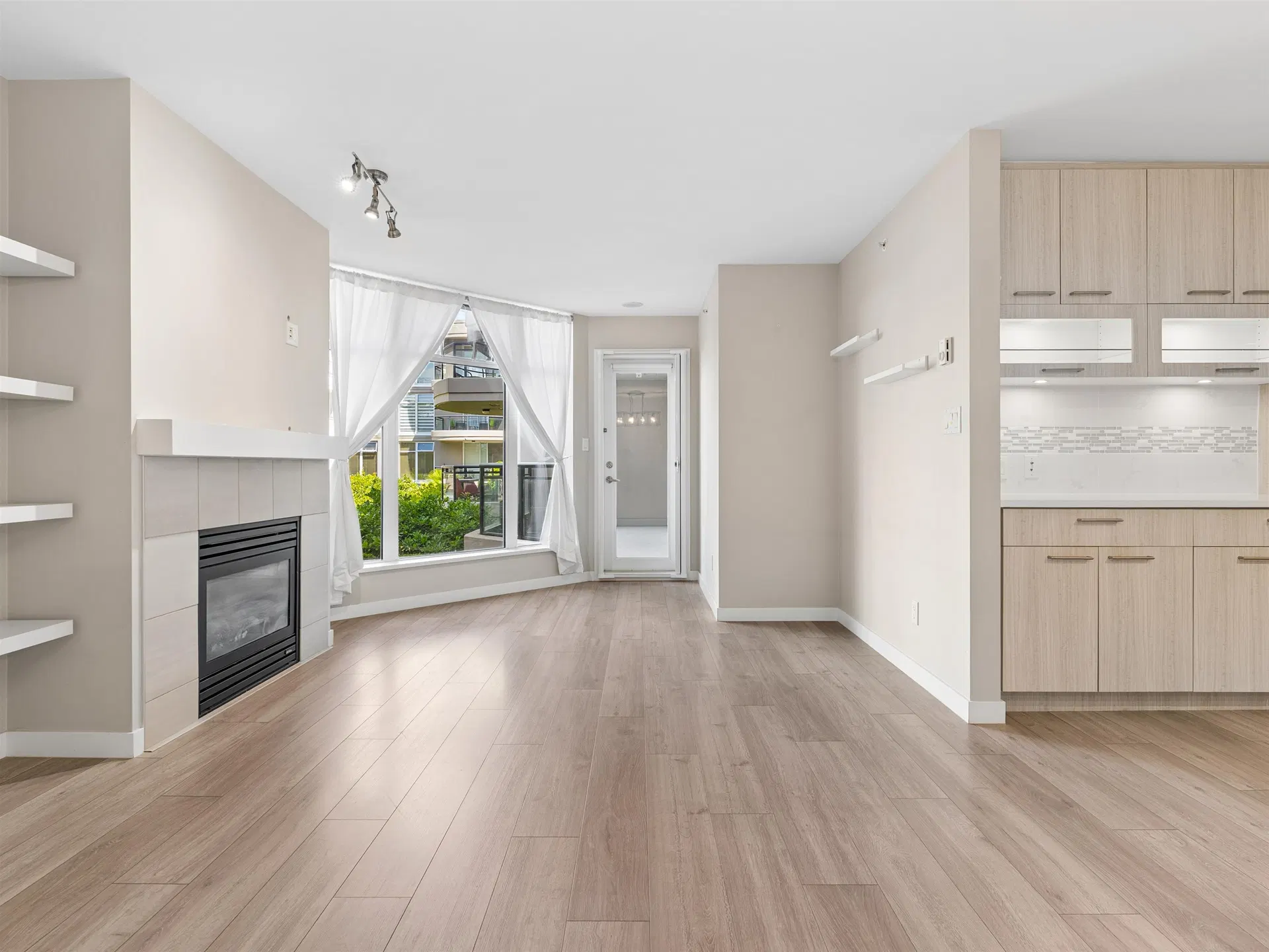 Photo 2 of 40 at #219 – 8480 Granville Avenue