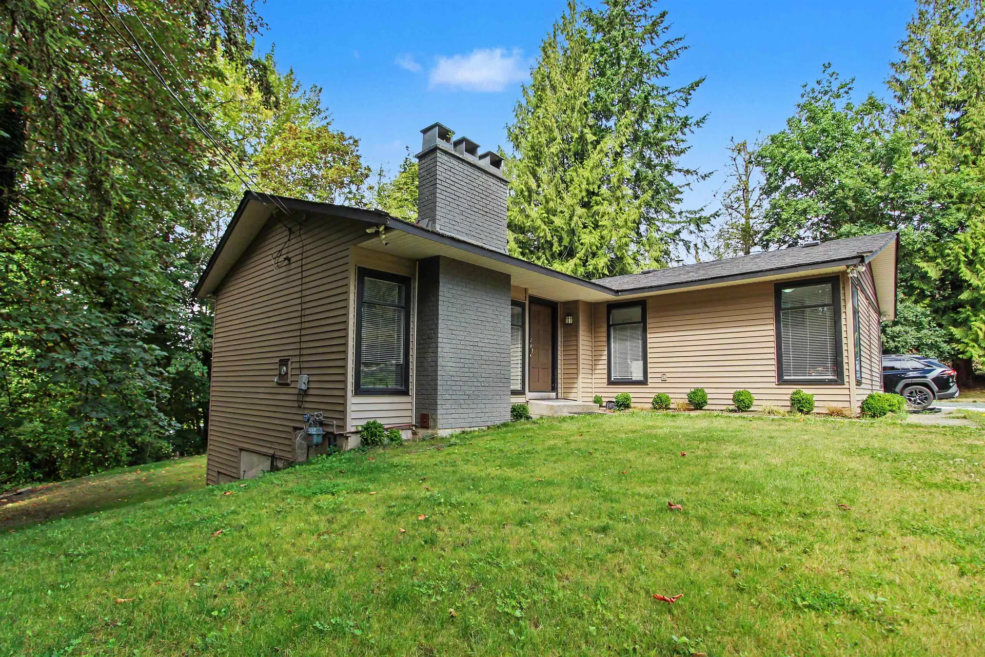 Photo 3 of 40 at 13025 238 Street