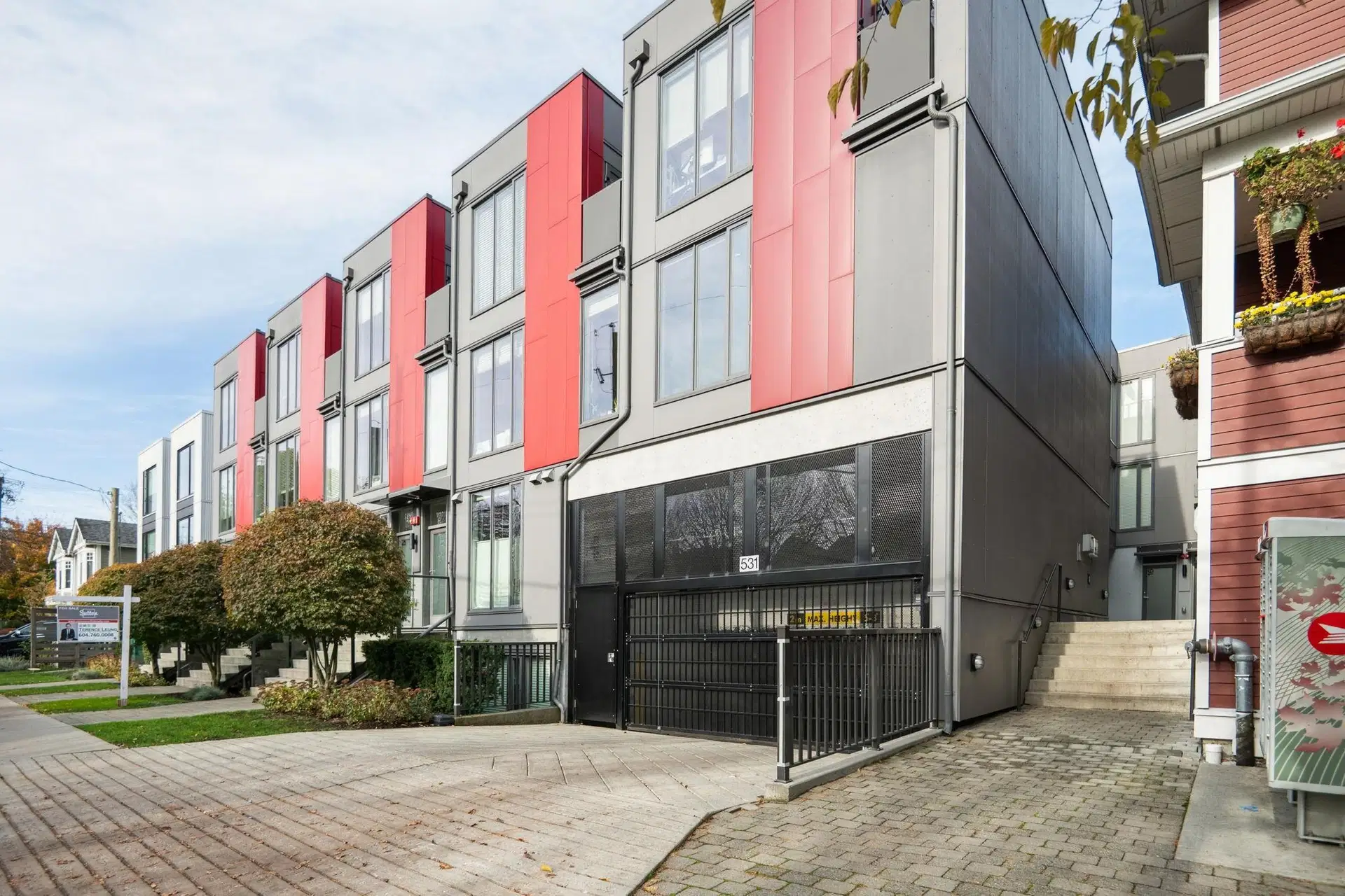 #13 – 531 E 16th Avenue