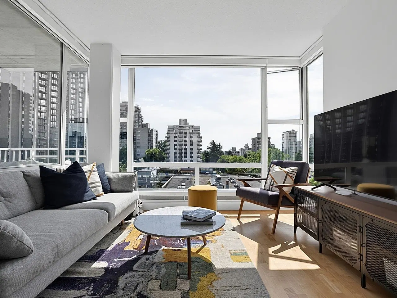 #501 – 1150 Bute Street