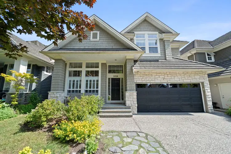 3528 Rosemary Heights Crescent