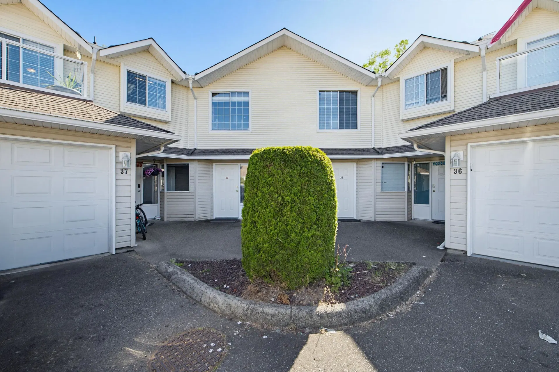 Photo 2 of 40 at #38 – 31255 Upper Maclure Road