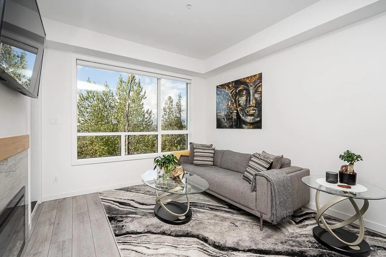 Photo 3 of 33 at #315 – 11641 227 Street