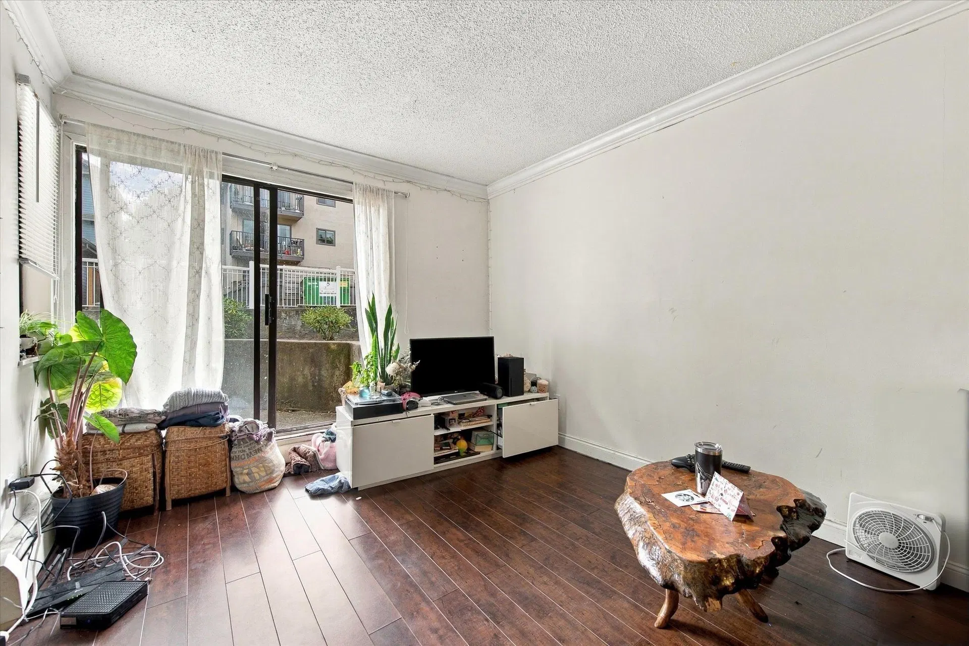 Photo 5 of 24 at #107 – 830 E 7th Avenue