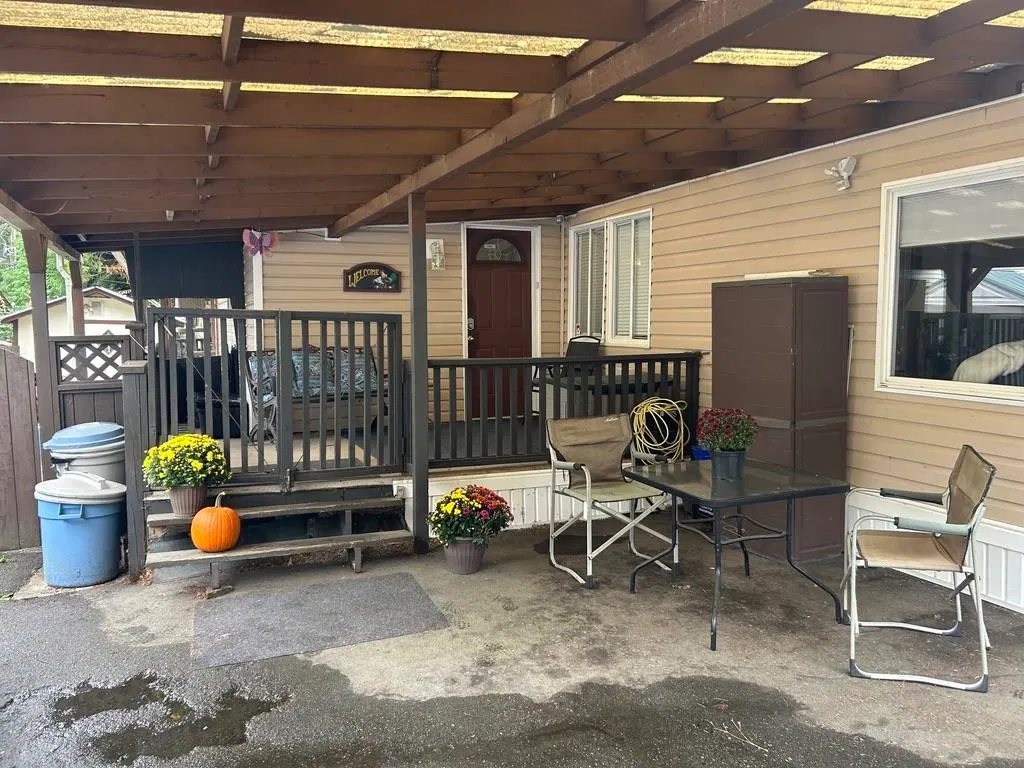 Photo 3 of 16 at #81 – 10221 N Wilson Road