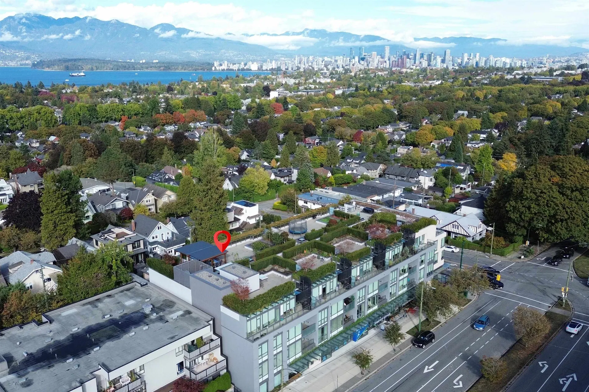 Photo 2 of 40 at #401 – 3639 W 16th Avenue