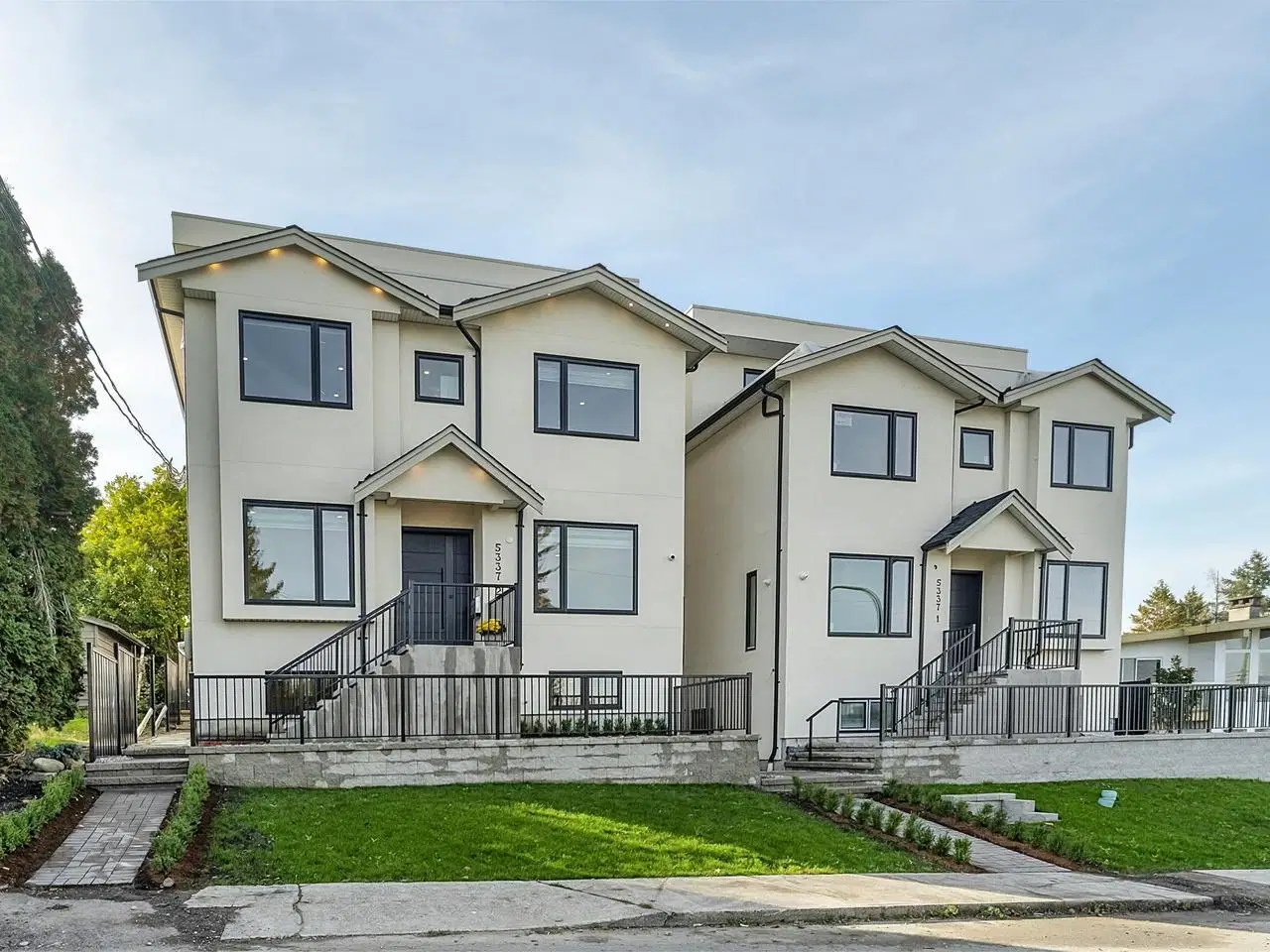 #2 – 5337 Elsom Avenue