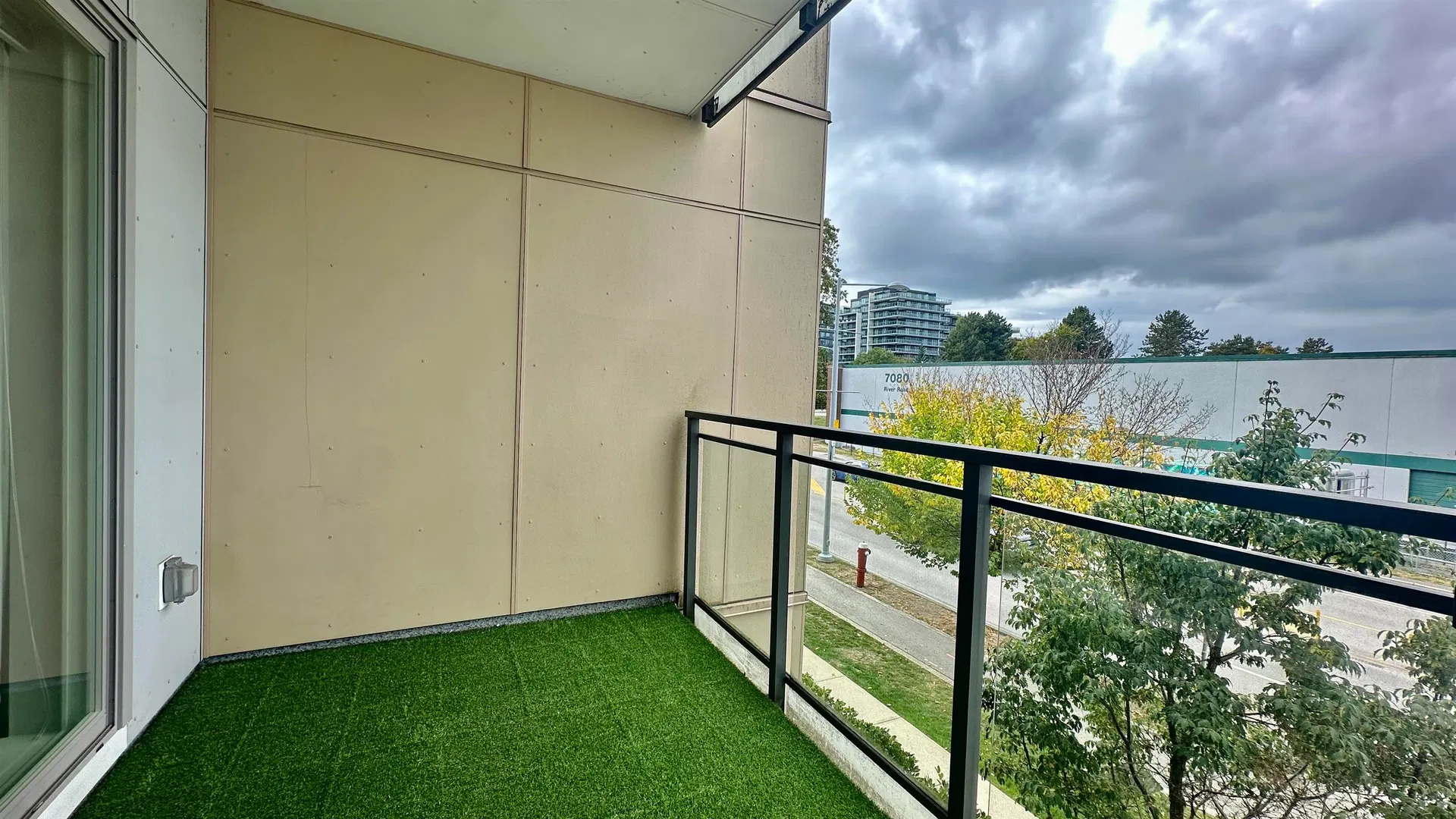 Photo 4 of 32 at #208 – 5311 Cedarbridge Way