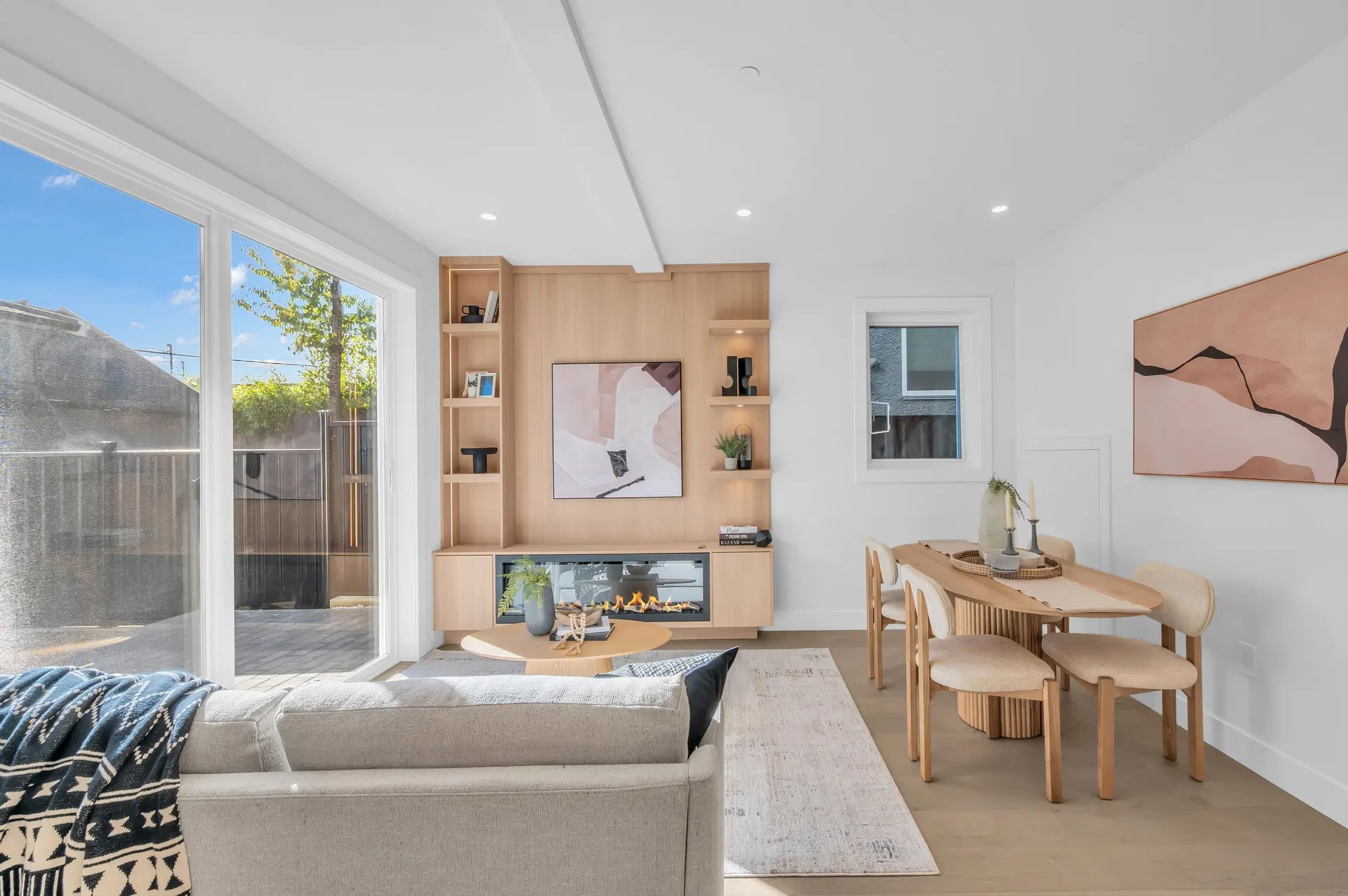 Photo 4 of 40 at #1 – 3034 E 5th Avenue