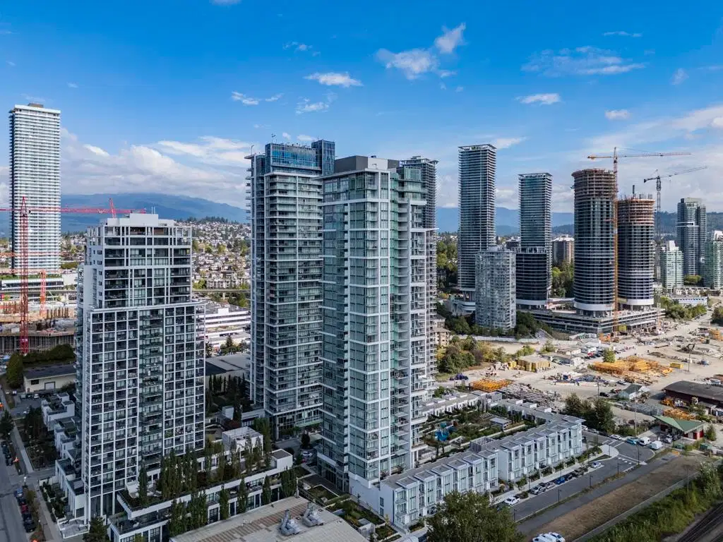 #605 – 2381 Beta Avenue