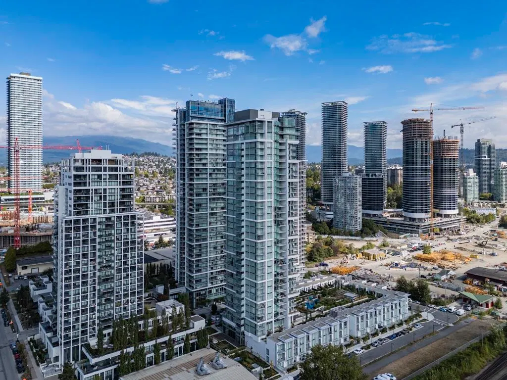 #605 – 2381 Beta Avenue
