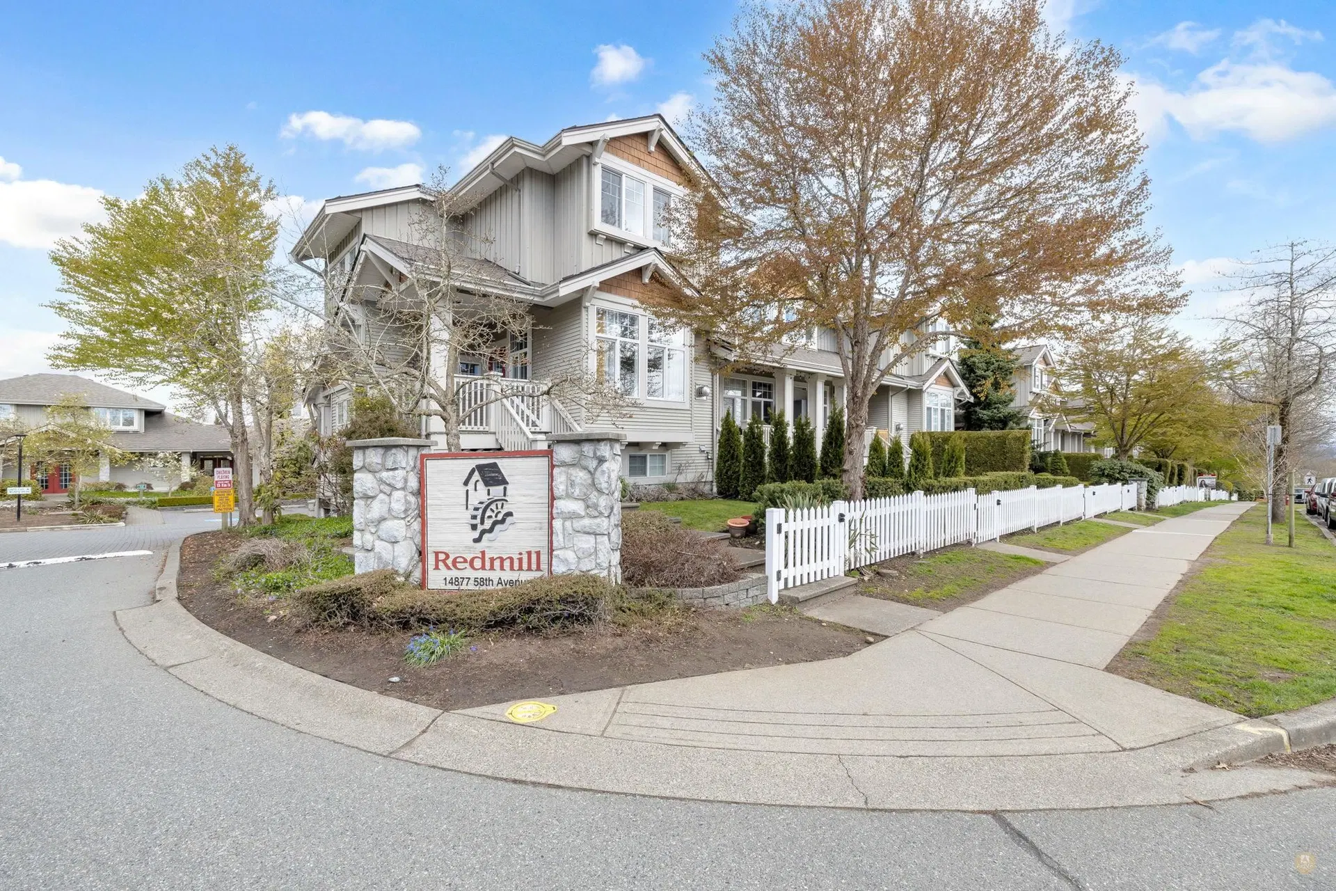 Photo 3 of 32 at #3 – 14877 58 Avenue