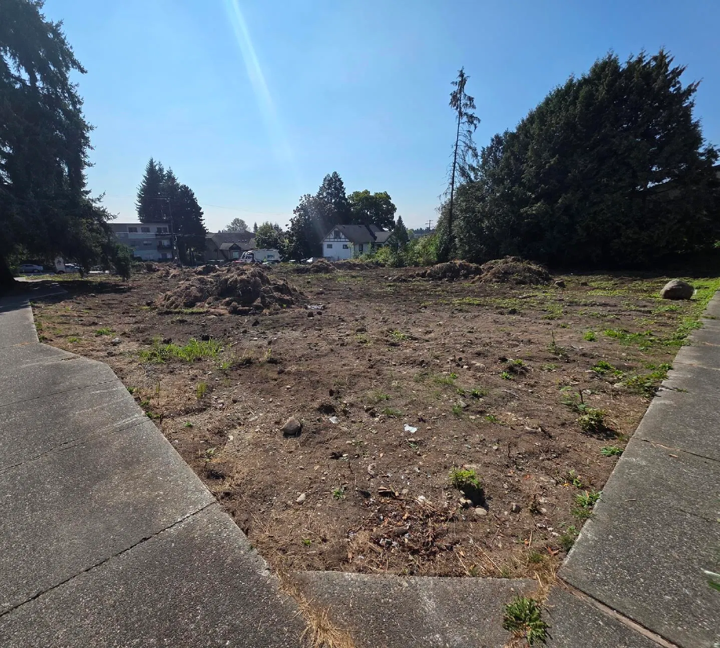 Photo 3 of 5 at #7447 - – 7453 14th Avenue