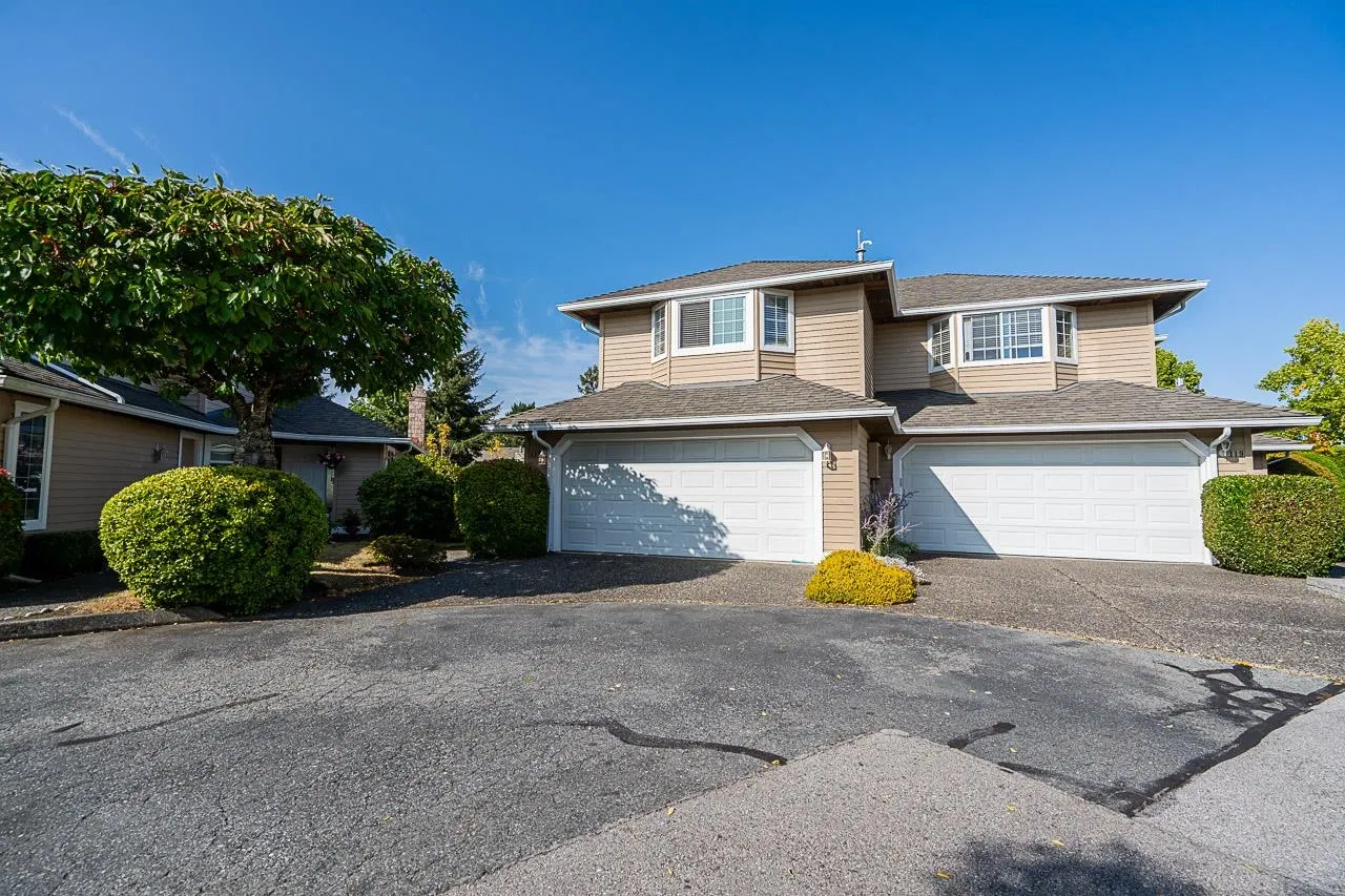 Photo 2 of 40 at #118 – 15121 19 Avenue