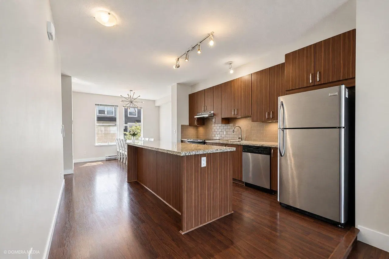 Photo 4 of 20 at #29 – 10415 Delsom Crescent
