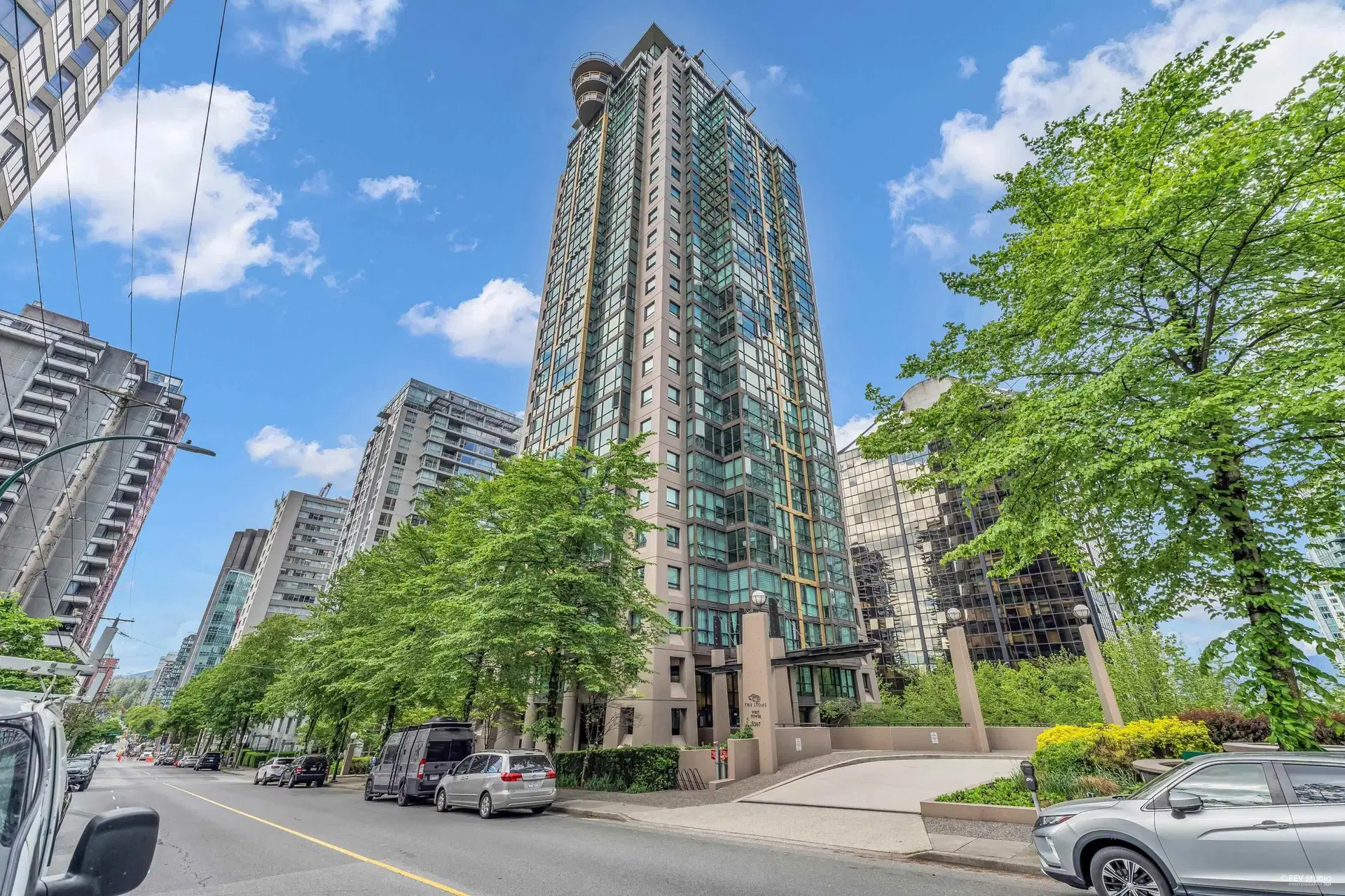 #2302 – 1367 Alberni Street
