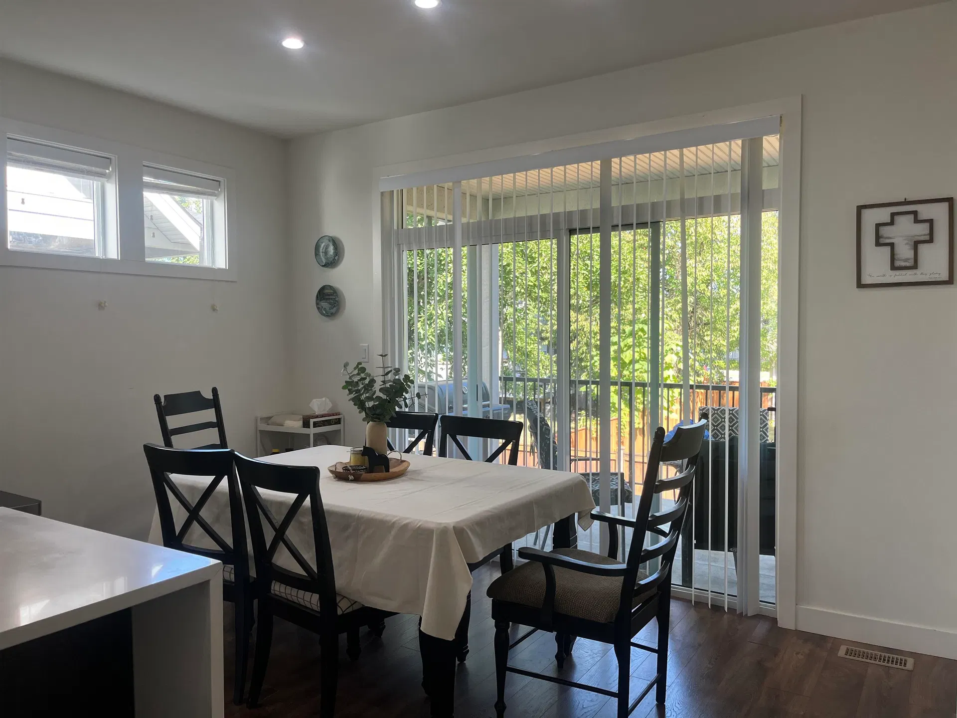 Photo 5 of 19 at #17 – 45455 Spadina Avenue