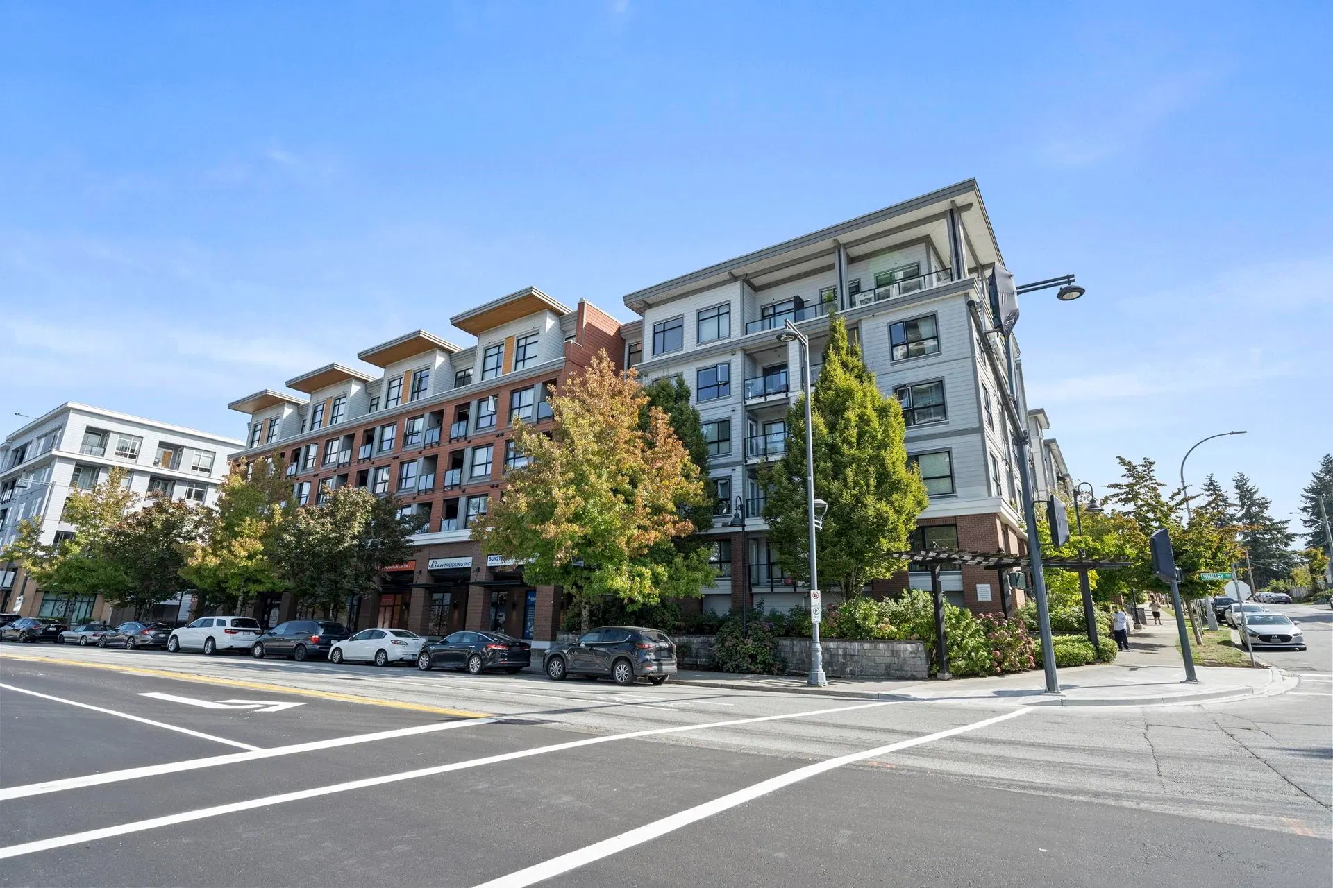 Photo 4 of 26 at #216 – 13733 107a Avenue