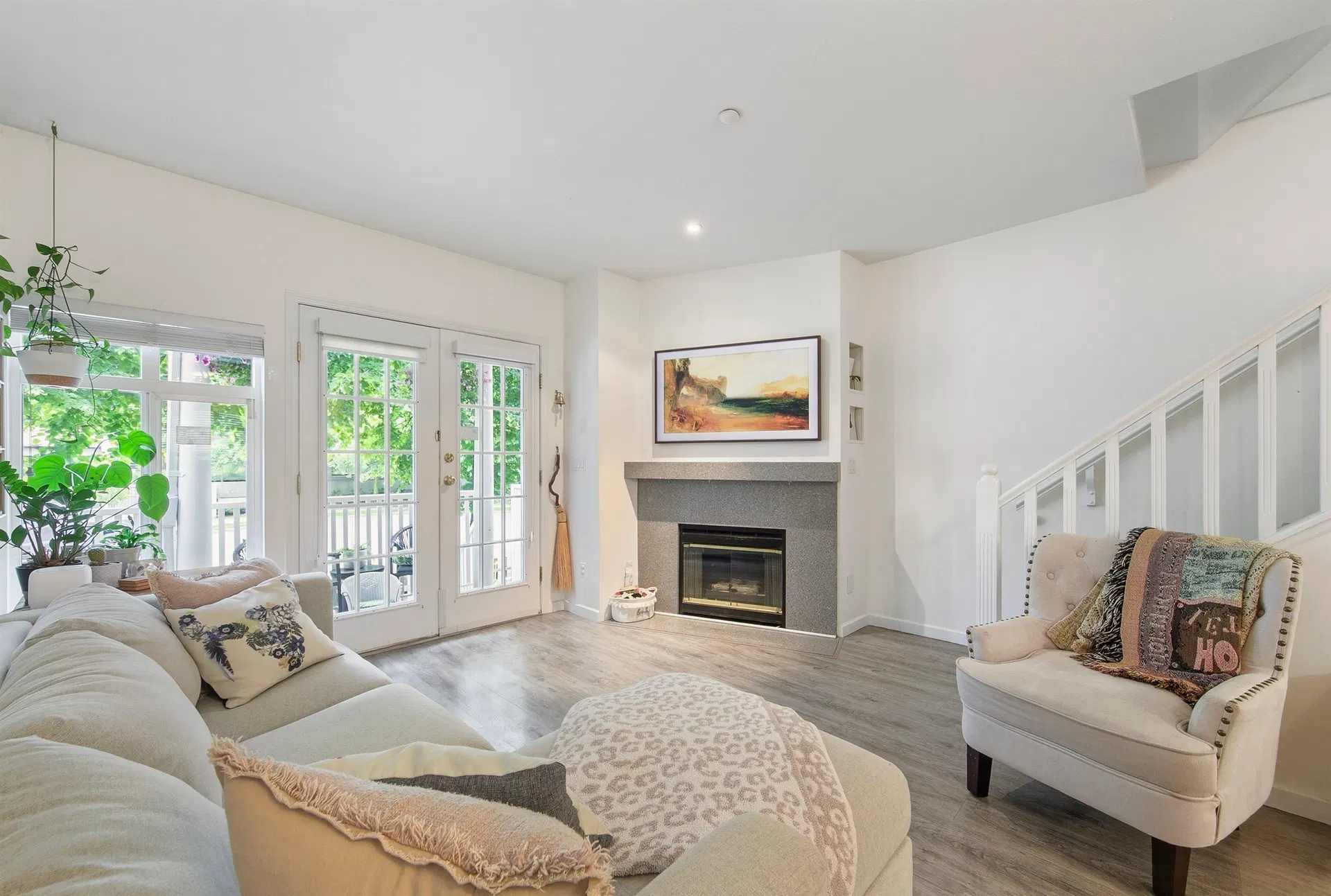 8529 Jellicoe Street