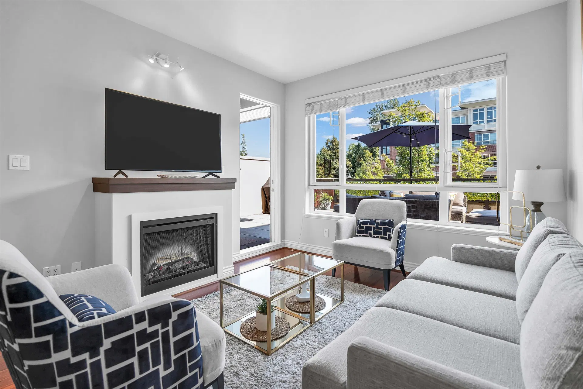 Photo 5 of 20 at #223 – 2970 King George Boulevard