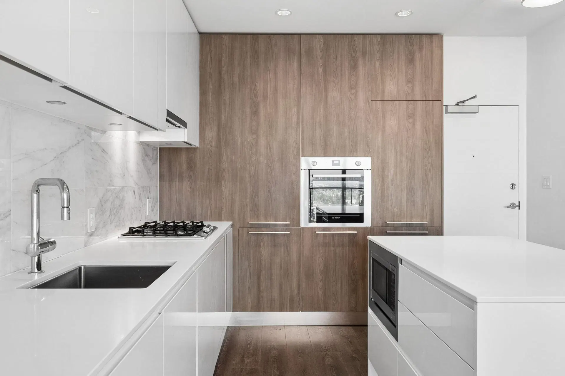 Photo 5 of 23 at #3909 – 4510 Halifax Way