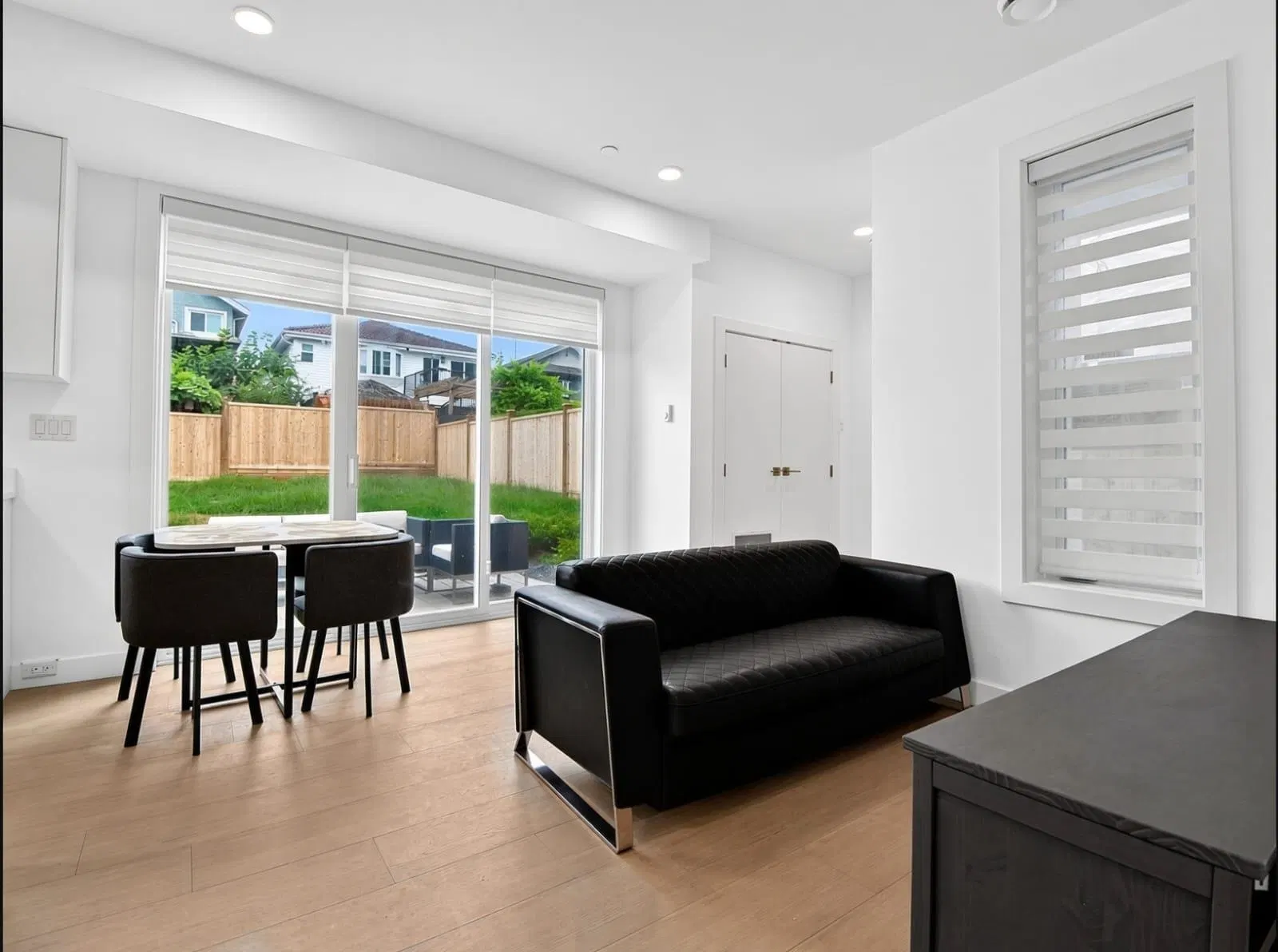Photo 2 of 10 at #2 – 2254 E 24th Avenue