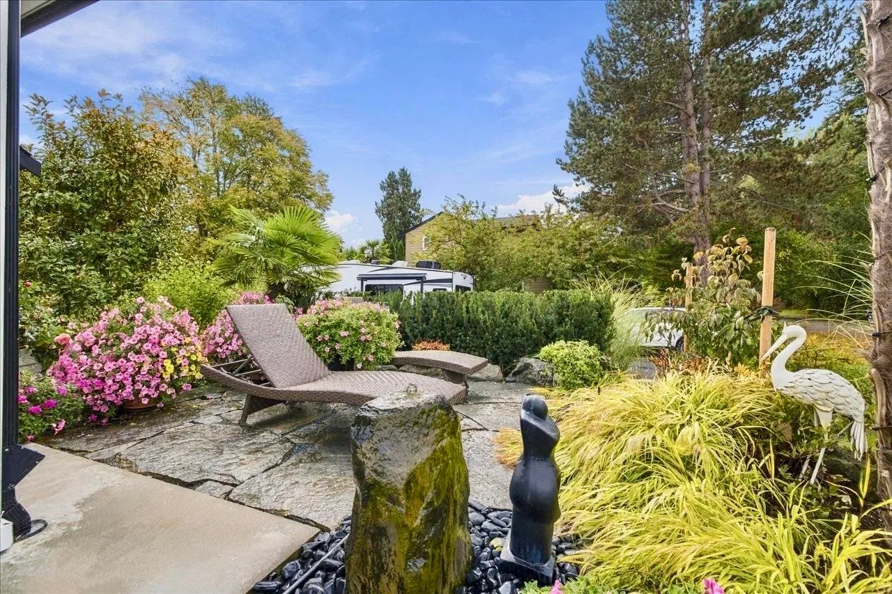 Photo 5 of 40 at 102 66 Street