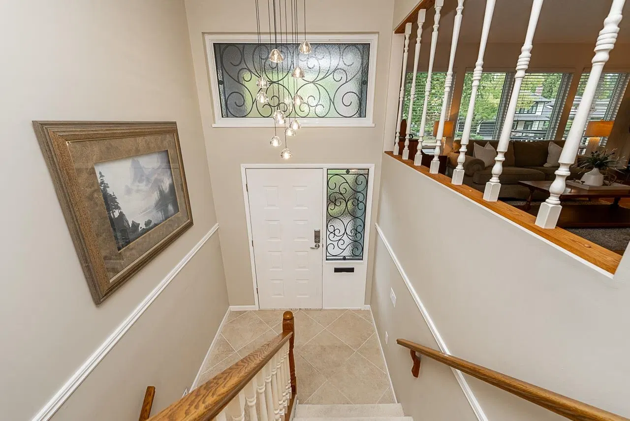 Photo 4 of 37 at 6115 Sunwood Drive