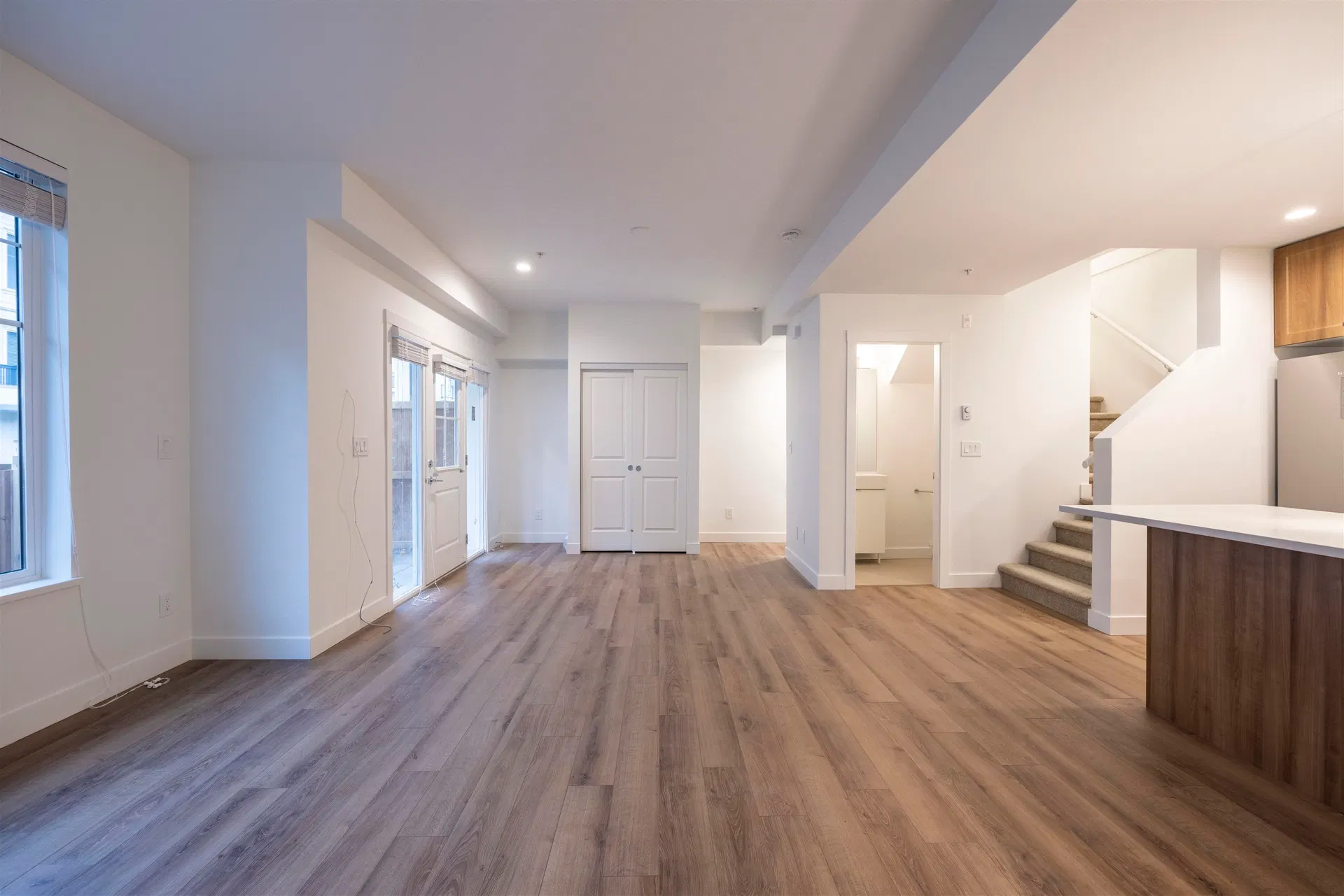 Photo 4 of 27 at #81 – 20487 65 Avenue