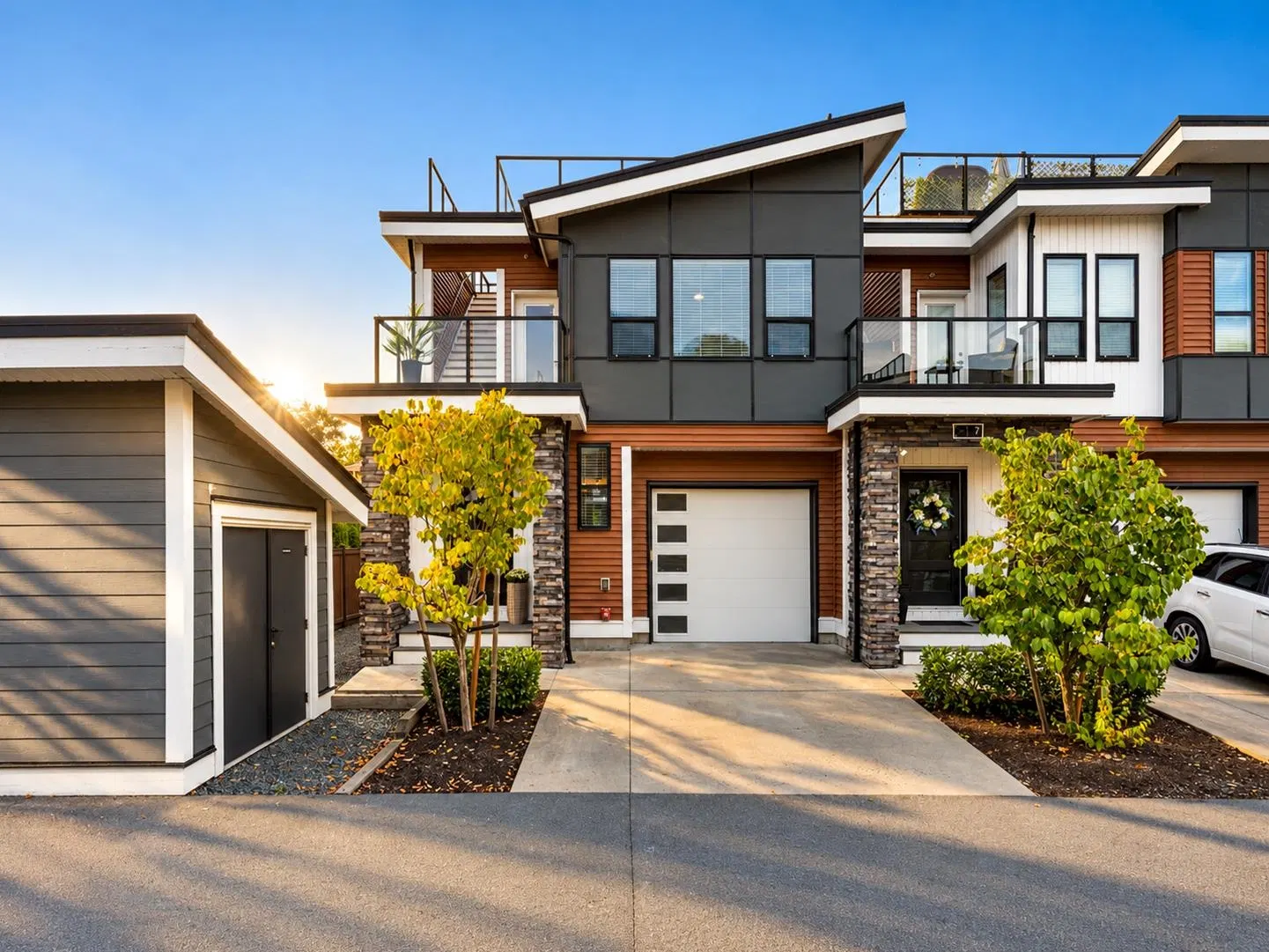 #6 – 7140 Maitland Avenue