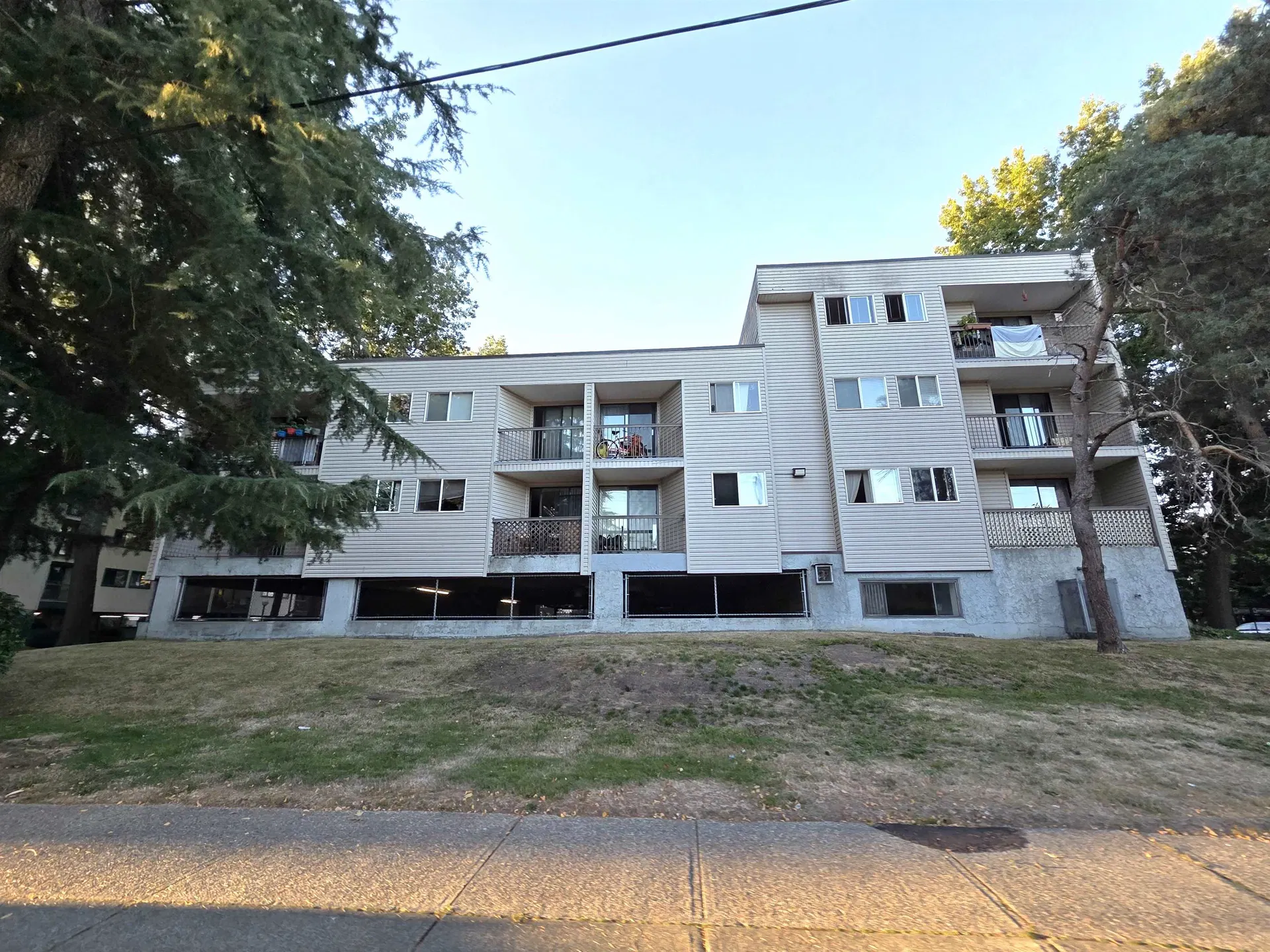 Photo 2 of 16 at #312 – 8391 Bennett Road