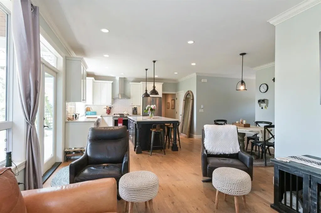 Photo 5 of 39 at 3173 216 Street