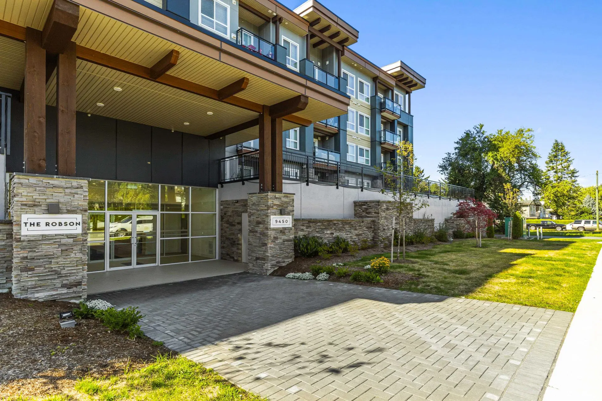 Photo 3 of 31 at #214 – 9450 Robson Street