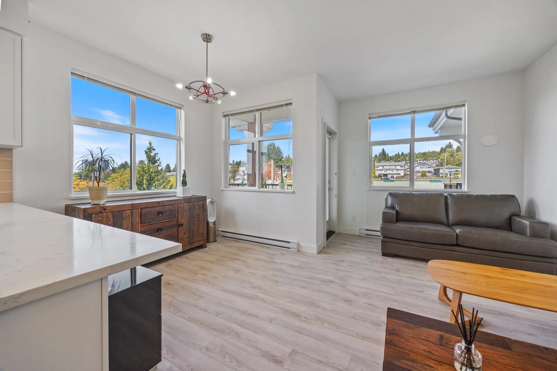 Photo 5 of 28 at #417 – 828 Gauthier Avenue