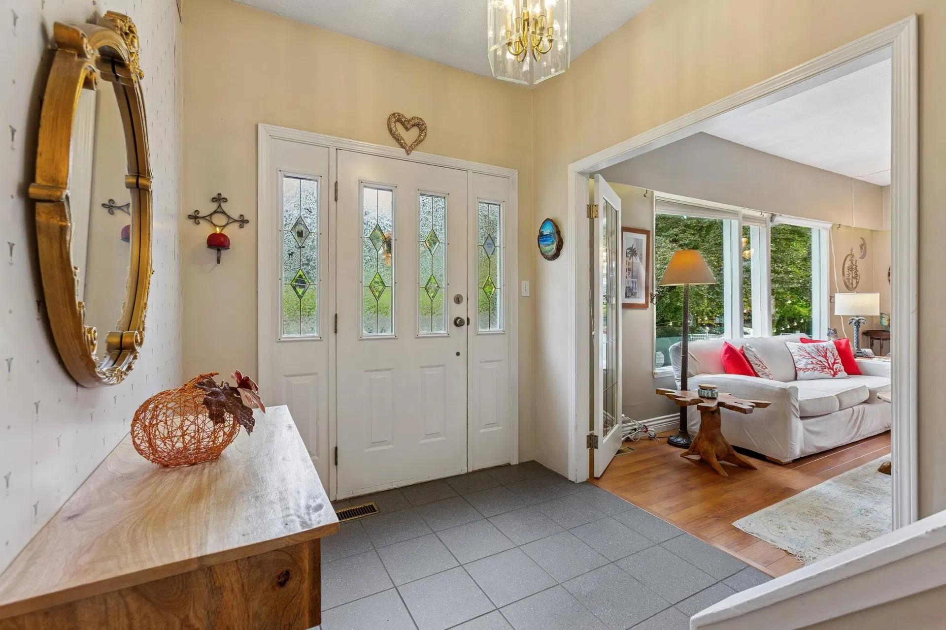 Photo 4 of 40 at 5607 Eagle Harbour Road