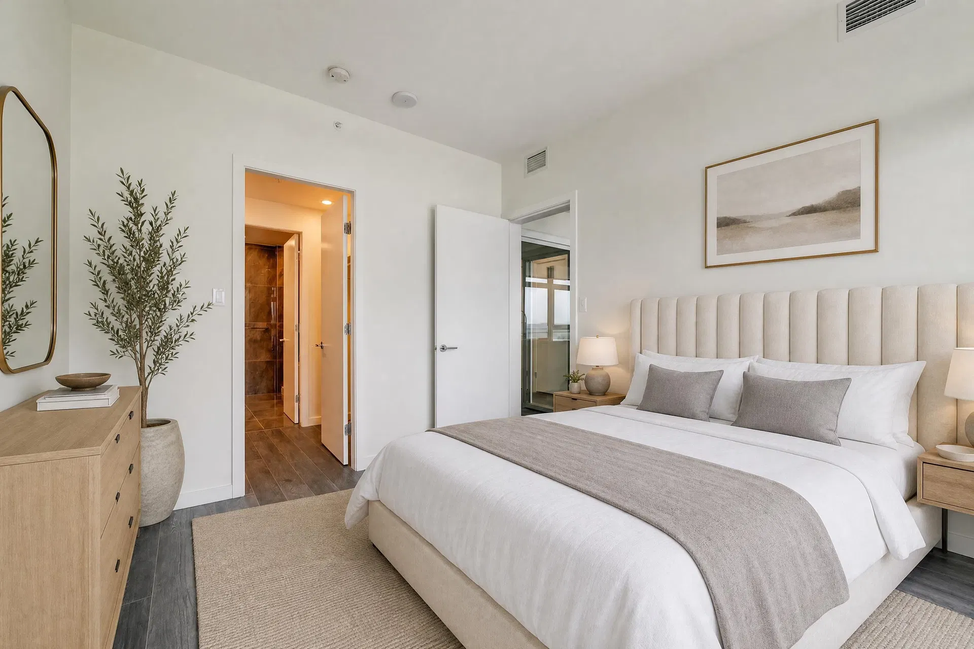 Photo 4 of 11 at #2105 – 5333 Goring Street