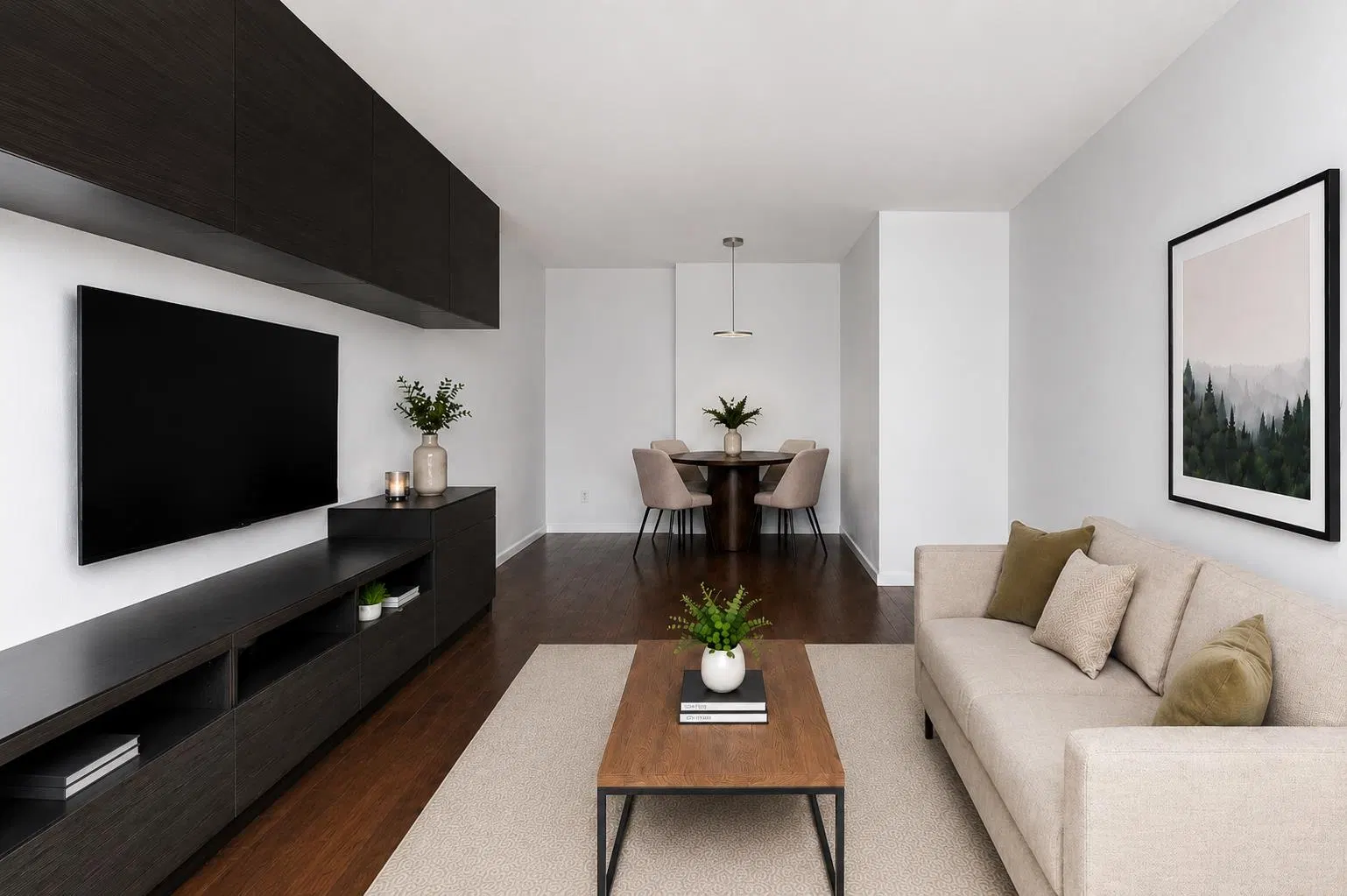 Photo 3 of 18 at #304 – 827 W 16th Street