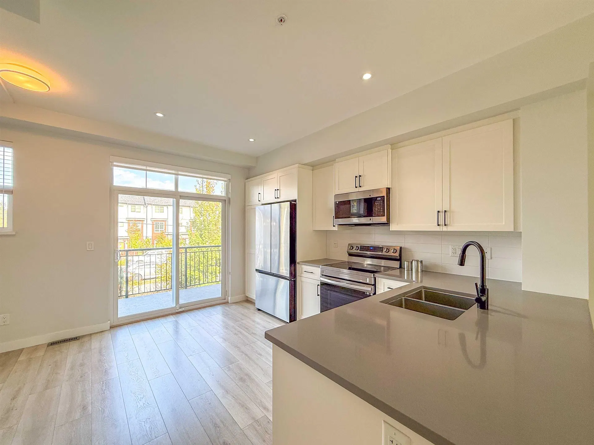 Photo 3 of 22 at #145 – 20180 84 Avenue