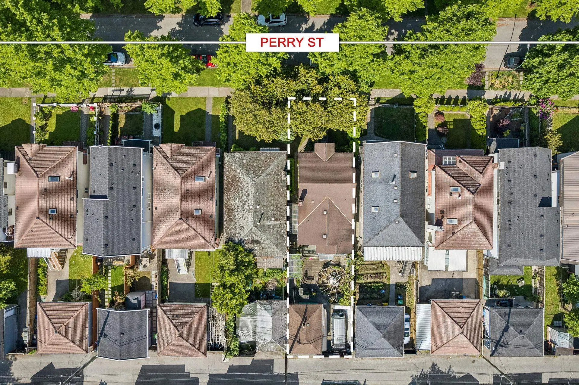 Photo 5 of 14 at 4412 Perry Street