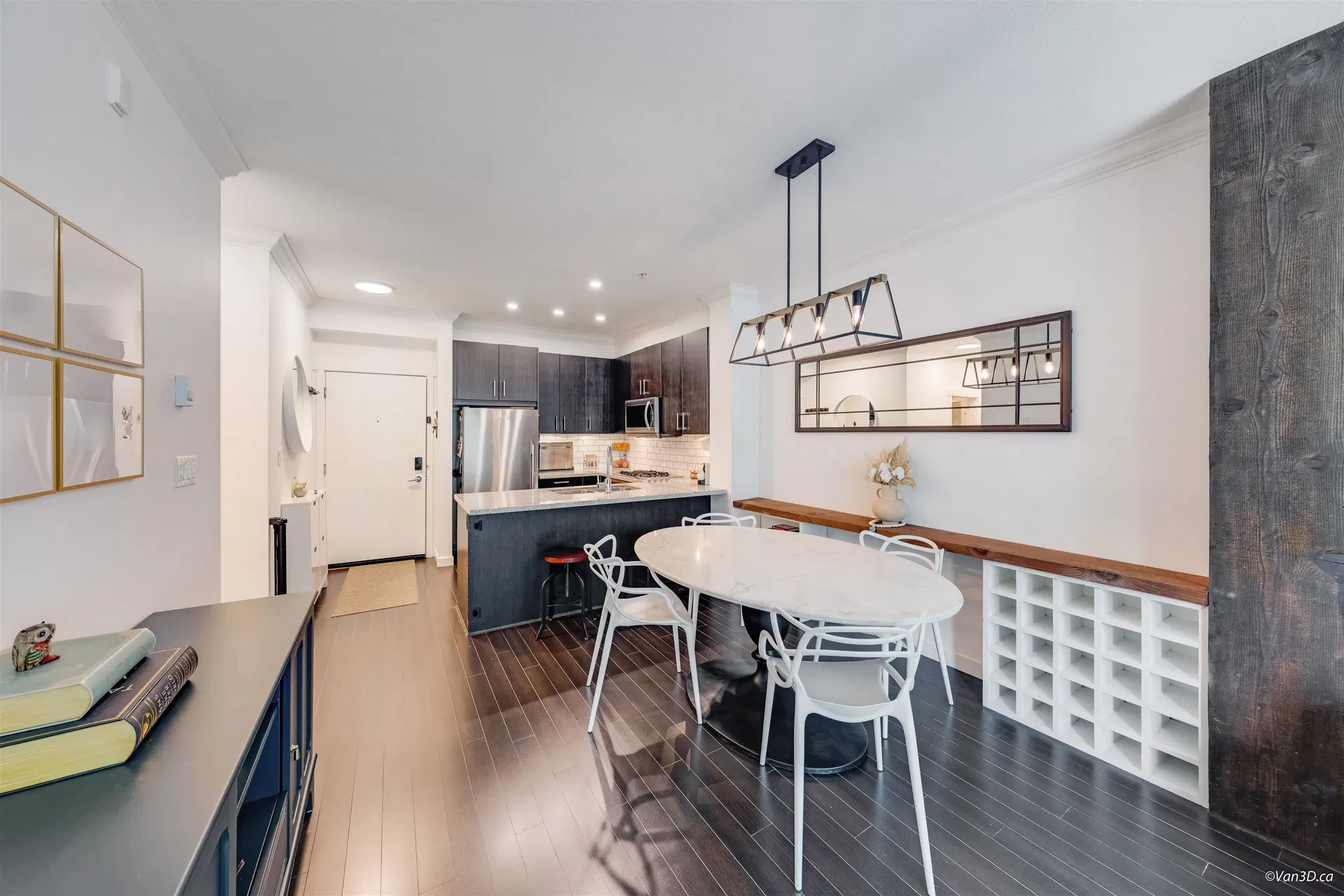 Photo 5 of 29 at #319 – 119 W 22nd Street