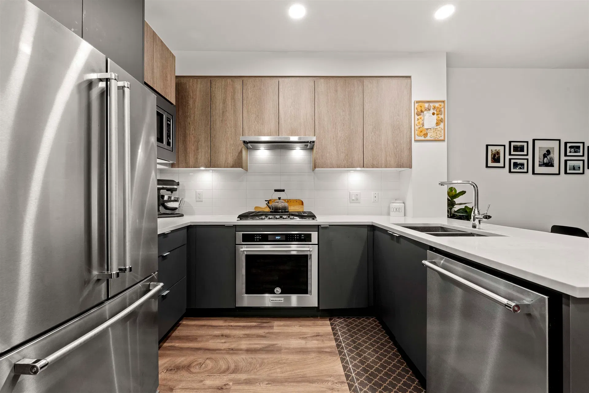 Photo 5 of 32 at #109 – 621 Regan Avenue