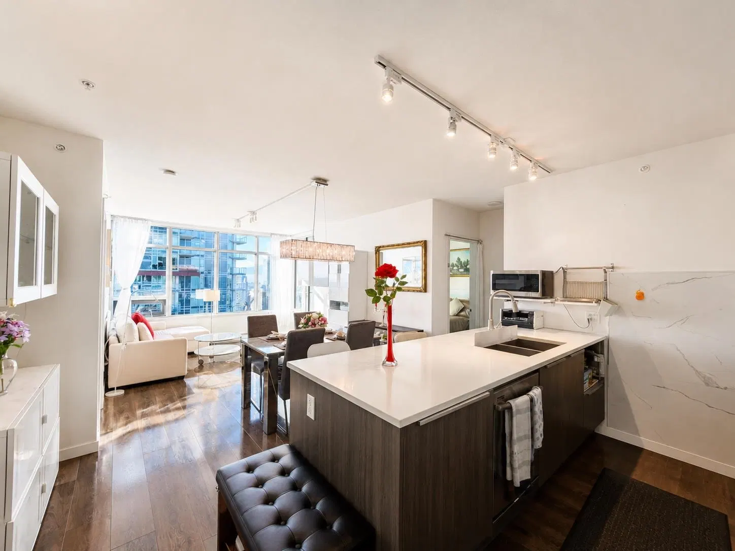 Photo 4 of 15 at #3208 – 6461 Telford Avenue