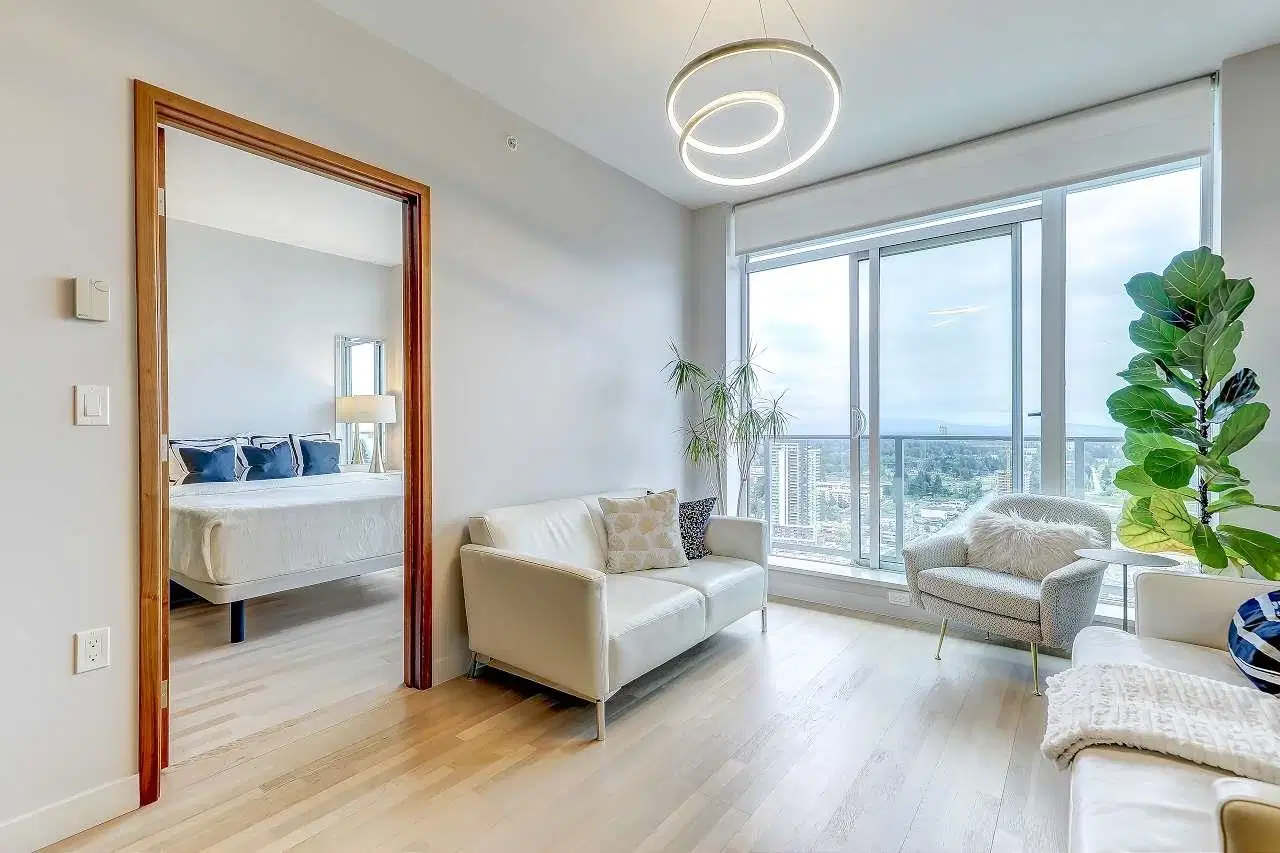 #3904 – 13495 Central Avenue