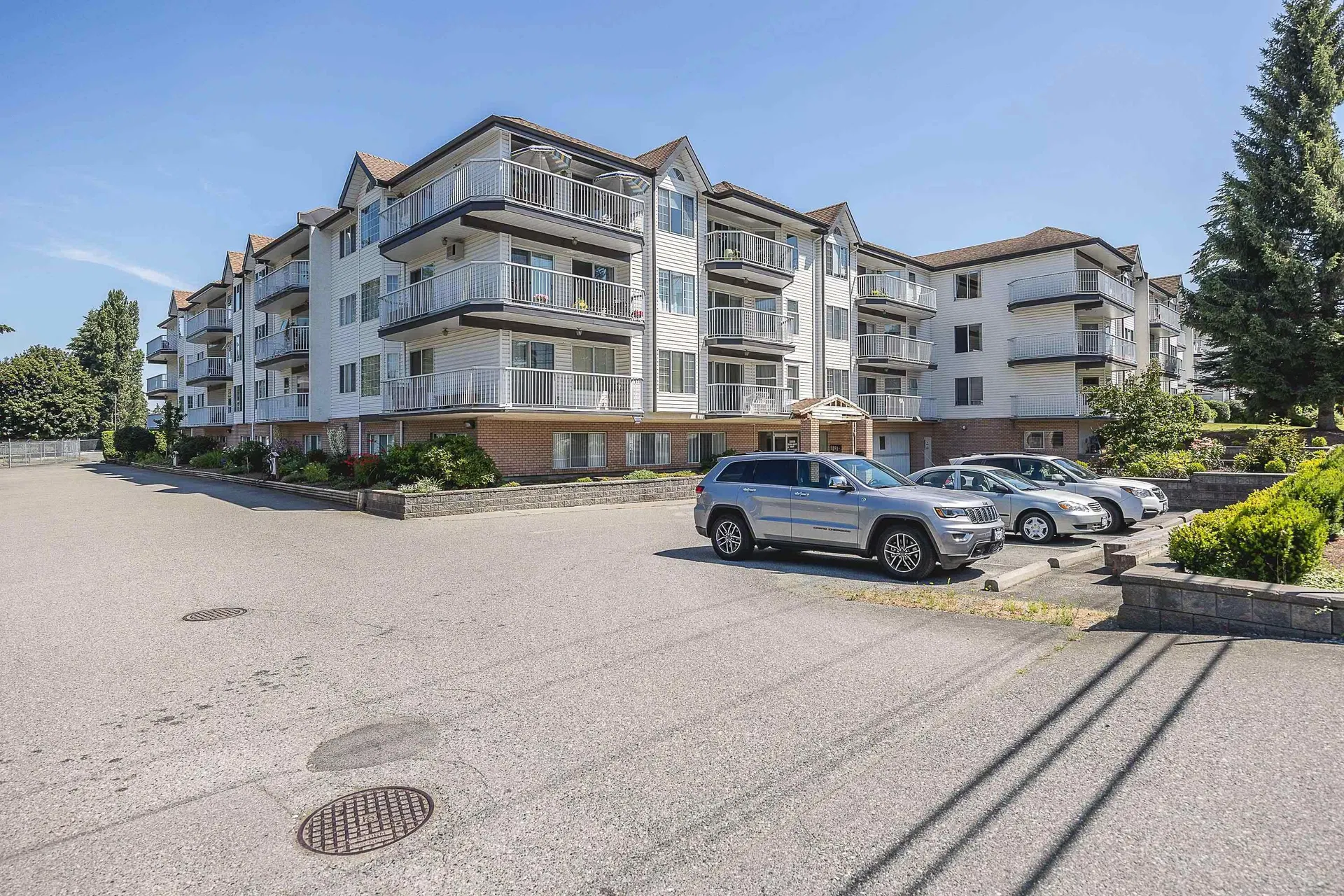 Photo 1 of 29 at #310 – 33535 King Road
