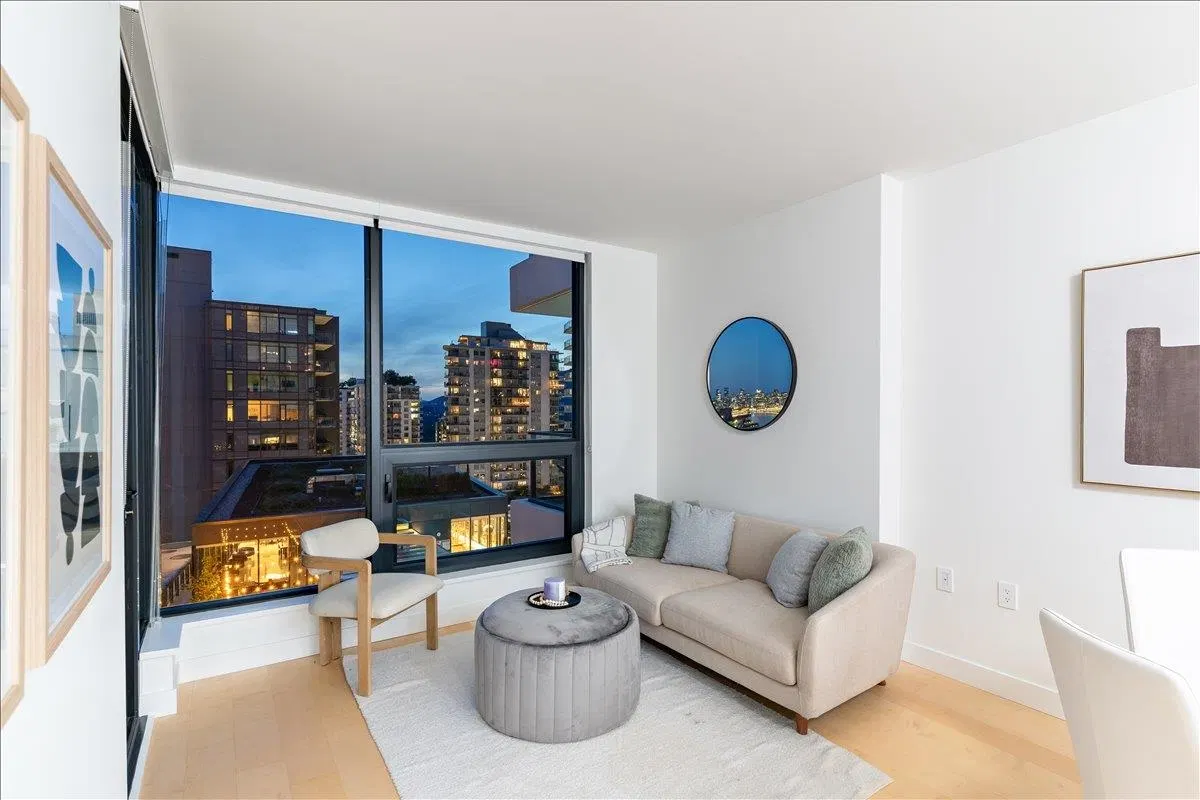Photo 5 of 30 at #1004 – 135 E 13th Street
